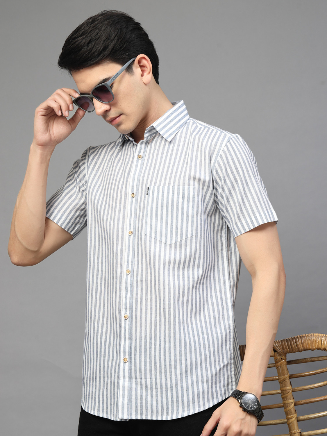 Image of THOMAS SCOTT Men Regular Fit Checkered Spread Collar Casual Shirt