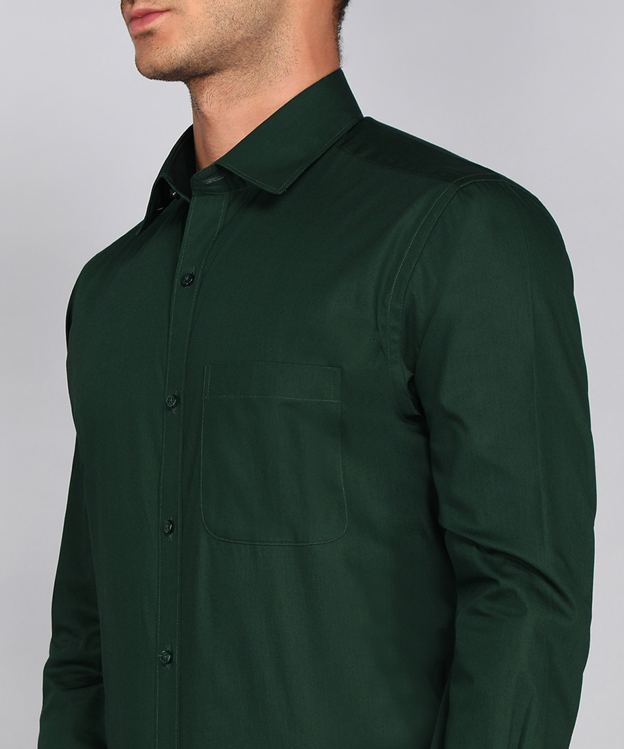 Image of Raymond Men Slim Fit Solid Cut Away Collar Formal Shirt