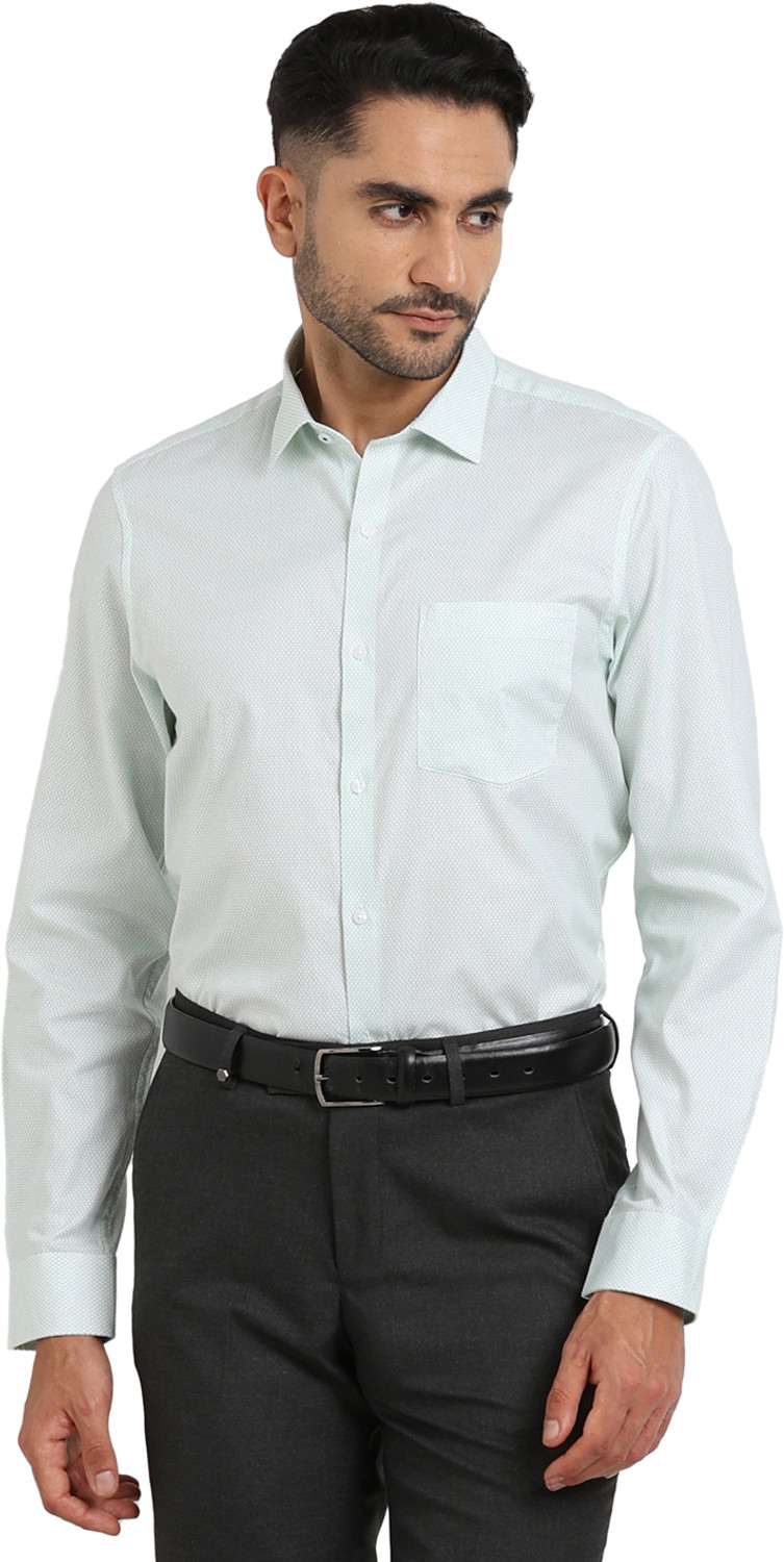 Image of TURTLE Men Slim Fit Solid Formal Shirt