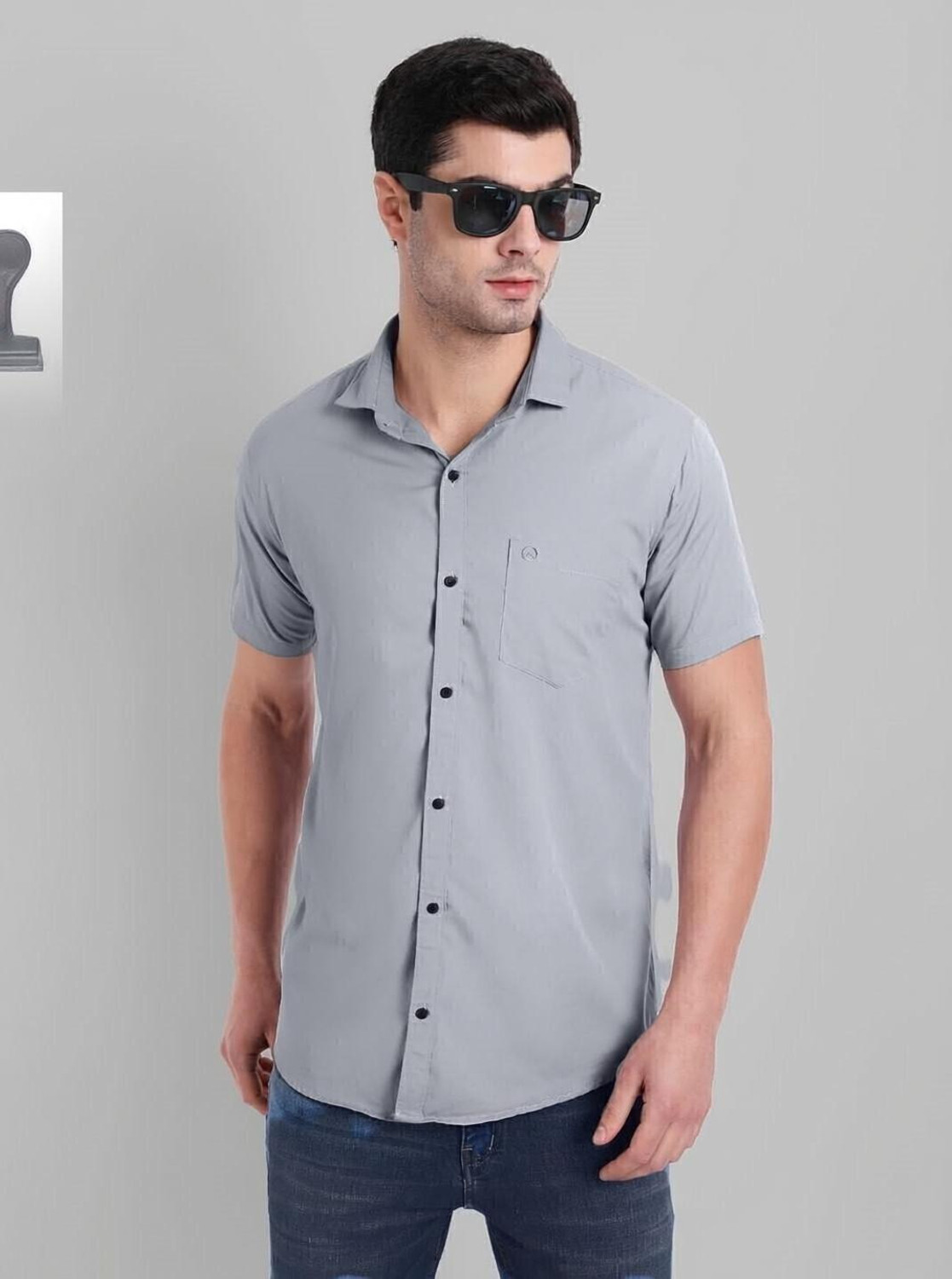 Image of Garry Richards Men Regular Fit Solid Spread Collar Casual Shirt