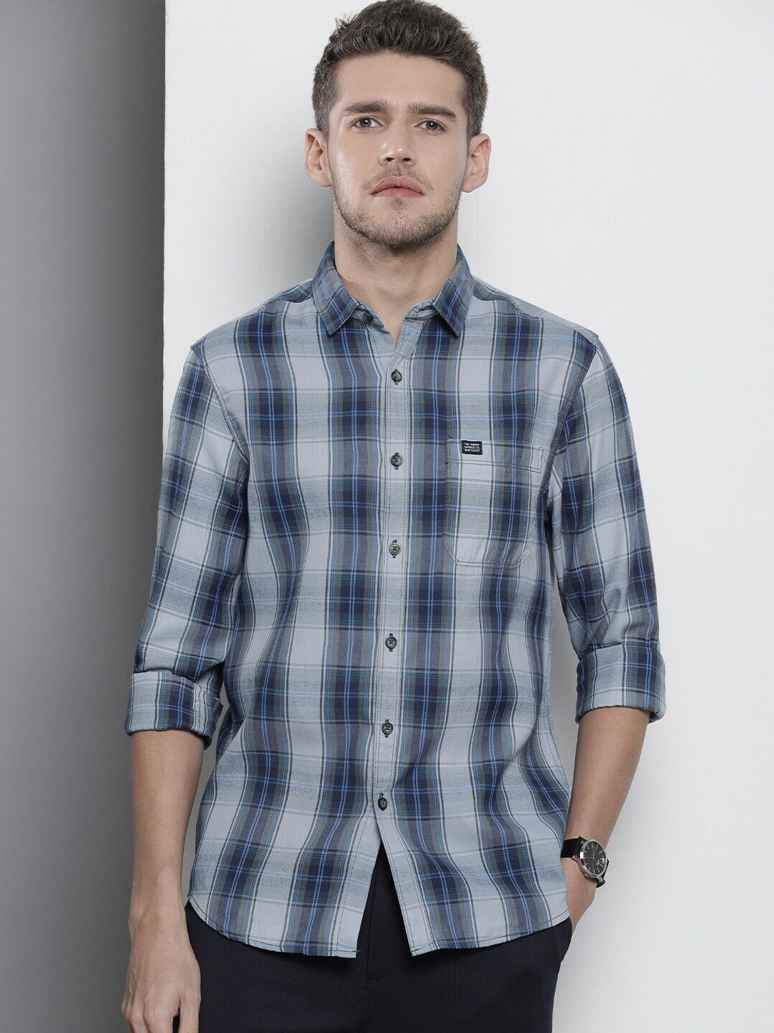 Image of Majestic Man Men Slim Fit Checkered Spread Collar Casual Shirt