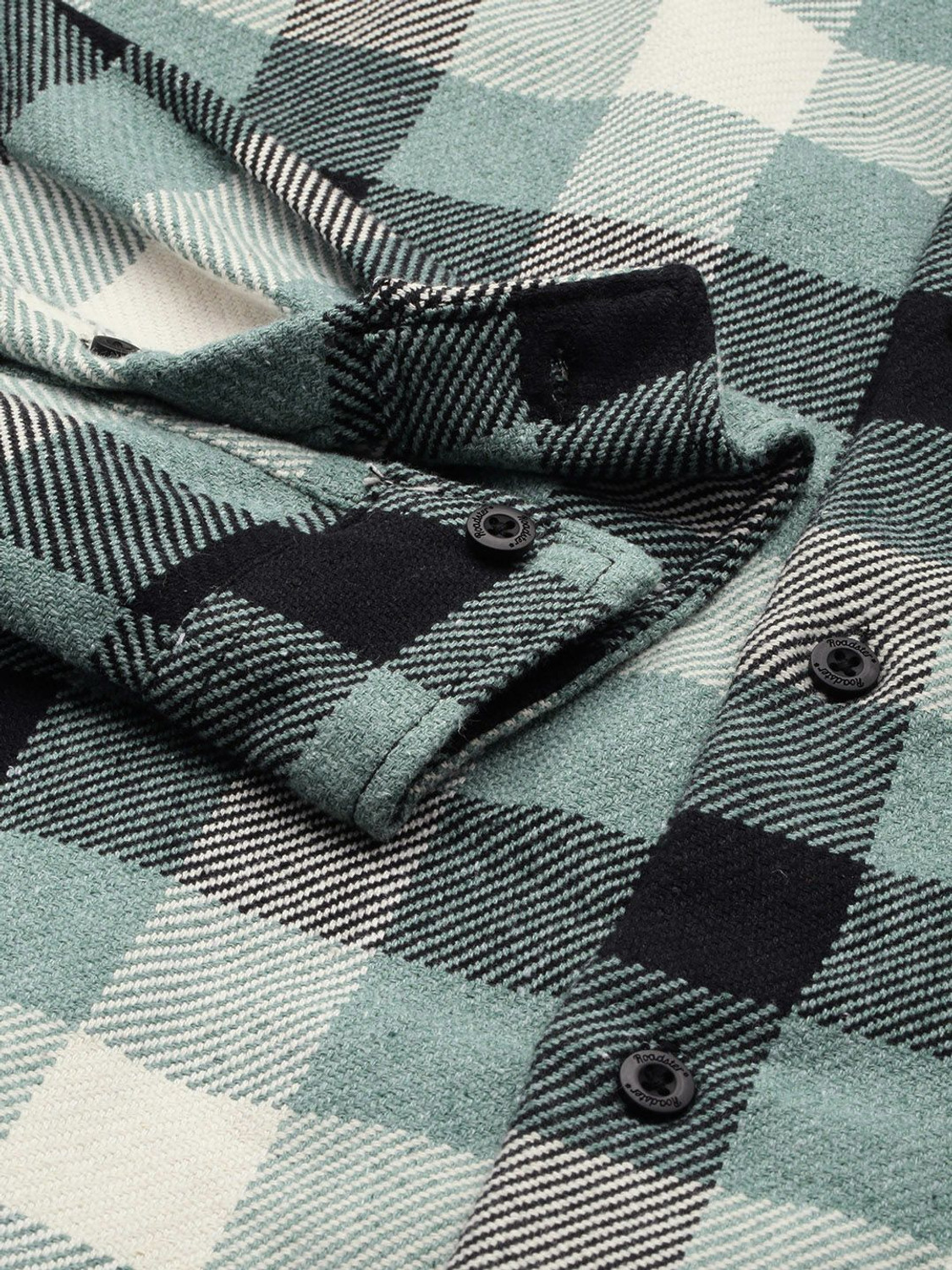 Image of Roadster Men Relaxed Fit Fit Checkered Casual Shirt