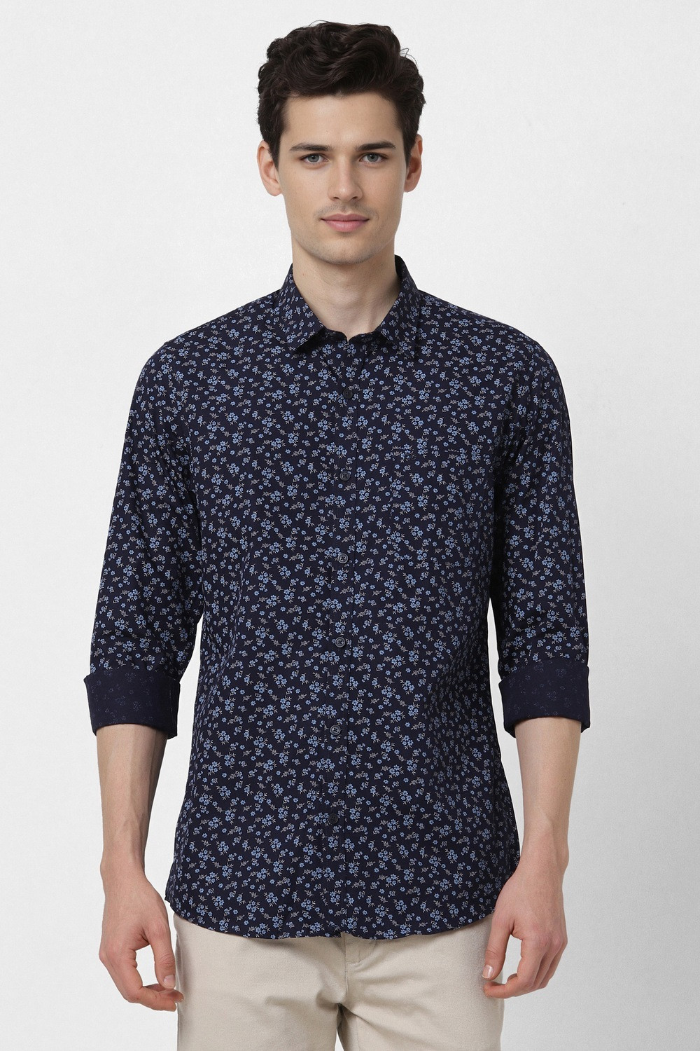 Image of PETER ENGLAND Men Slim Fit Printed Casual Shirt