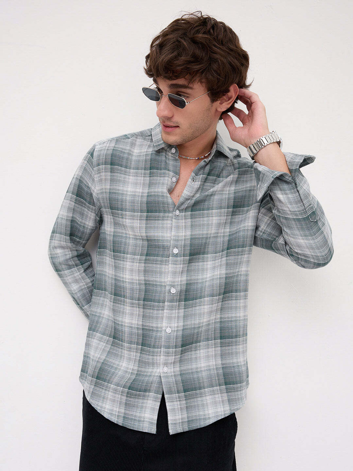 Image of VASTRADO Men Slim Fit Self Design Cut Away Collar Casual Shirt
