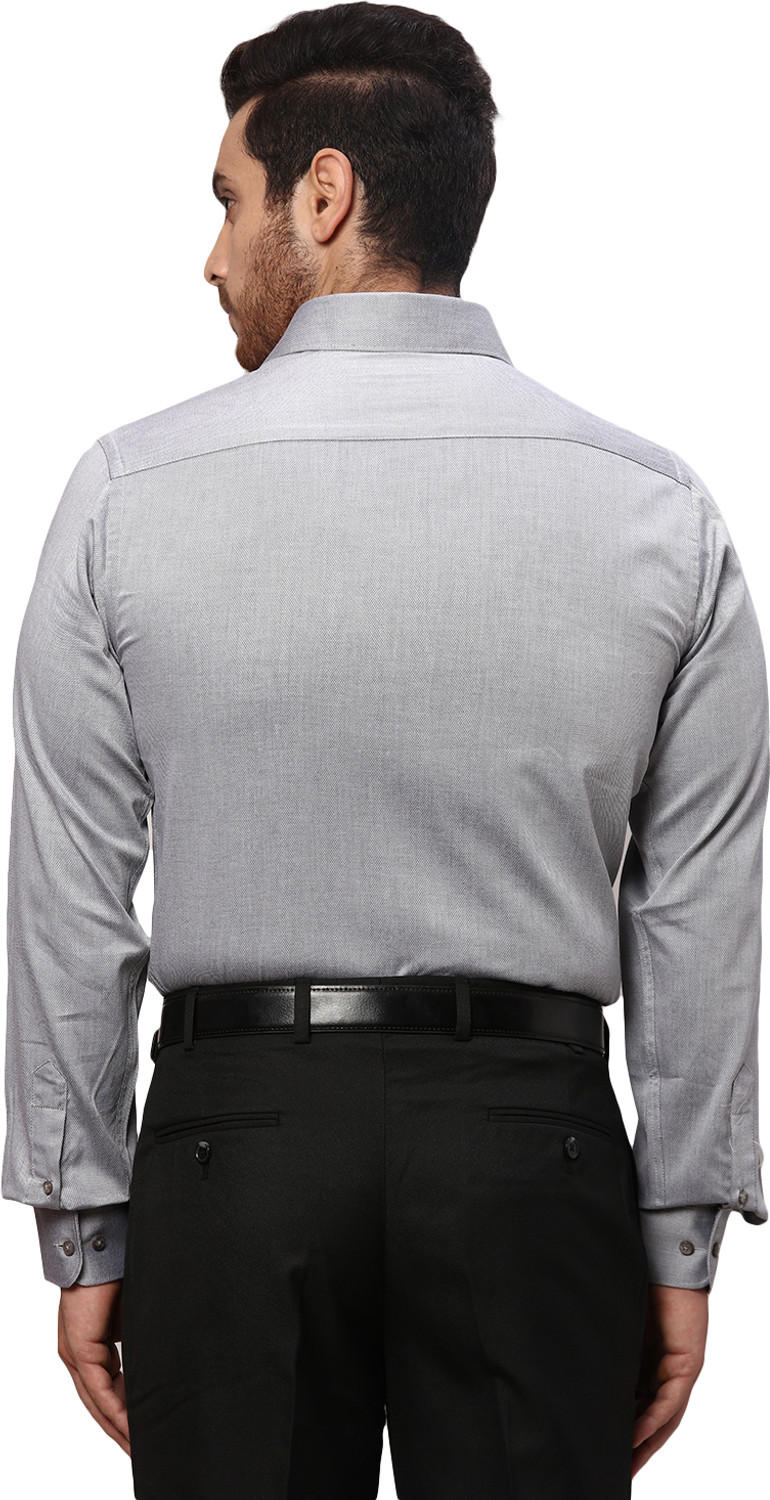 Image of Raymond Men Slim Fit Solid Formal Shirt