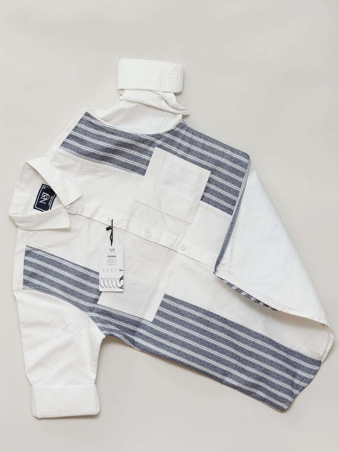 Image of trouwaille Men Regular Fit Printed Button Down Collar Casual Shirt
