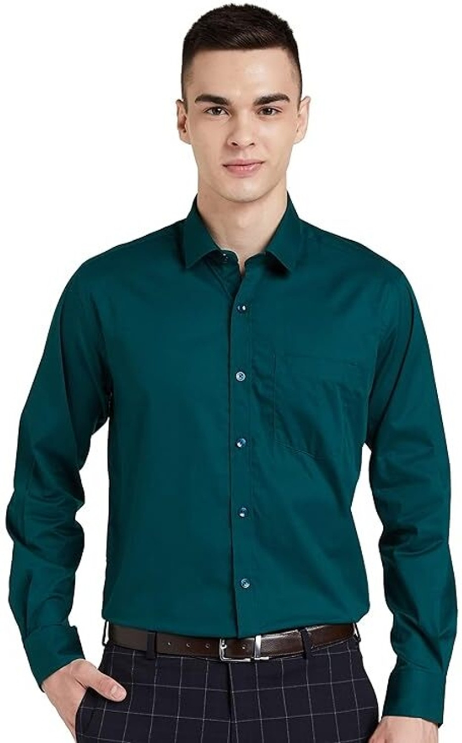 Image of NV MEN Men Regular Fit Solid Spread Collar Formal Shirt