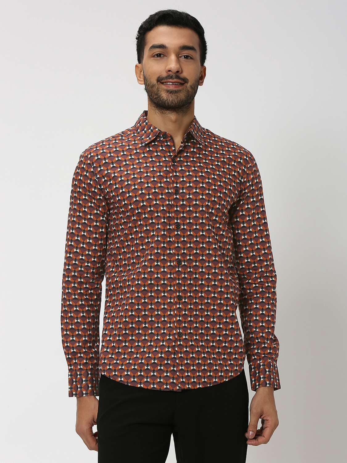 Image of MUFTI Men Slim Fit Striped Spread Collar Casual Shirt