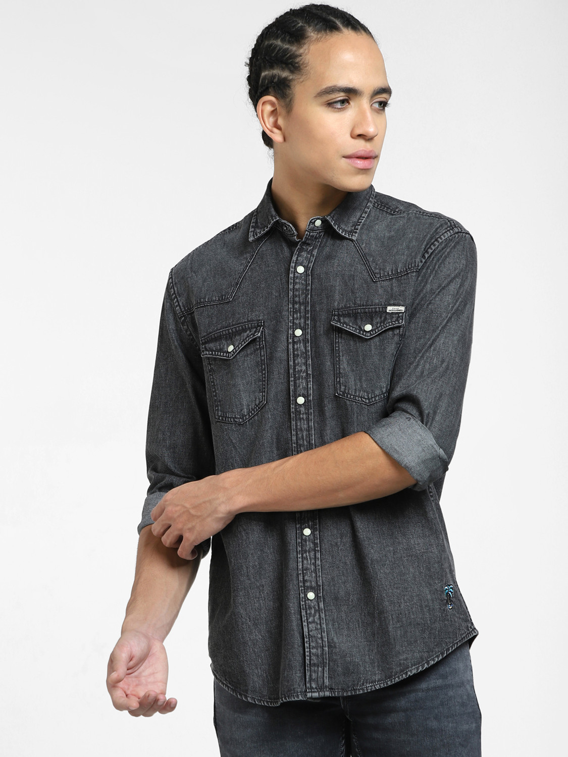 Image of JACK & JONES Men Regular Fit Washed Spread Collar Casual Shirt