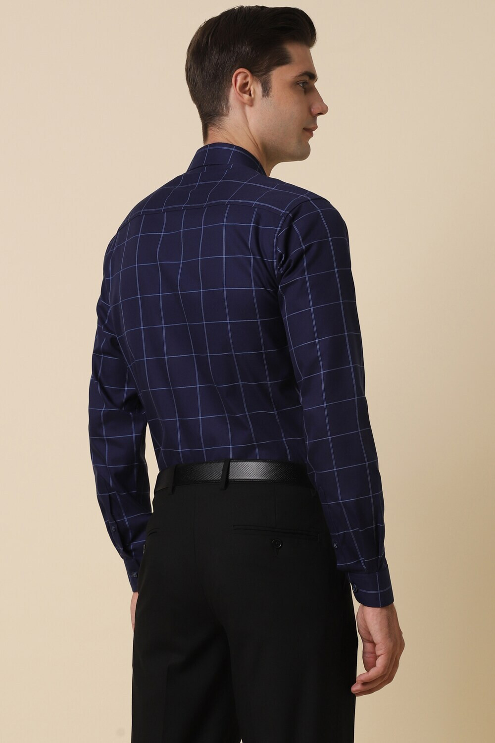 Image of Allen Solly Men Slim Fit Checkered Spread Collar Formal Shirt