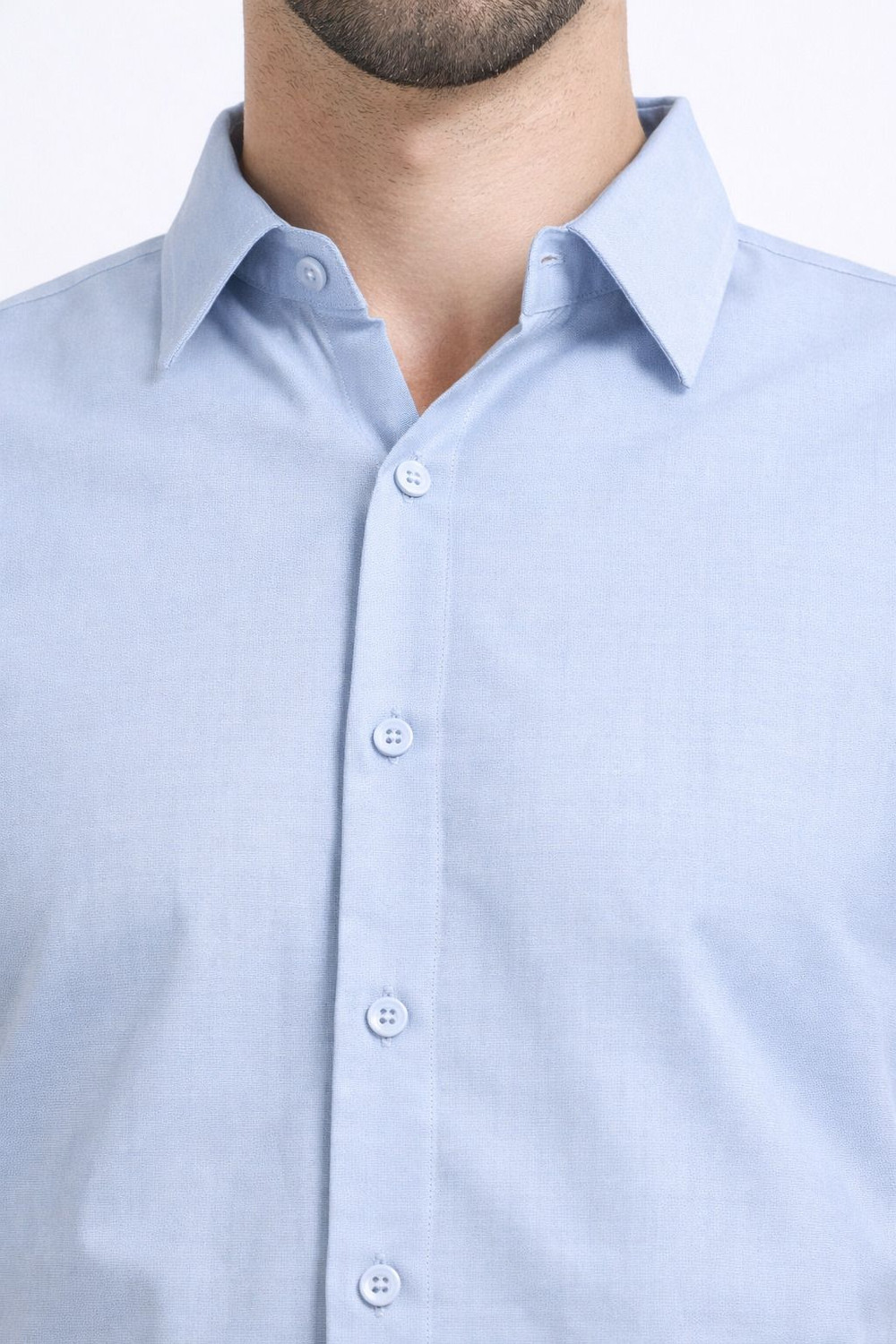 Image of WHISQ Men Regular Fit Solid Spread Collar Casual Shirt