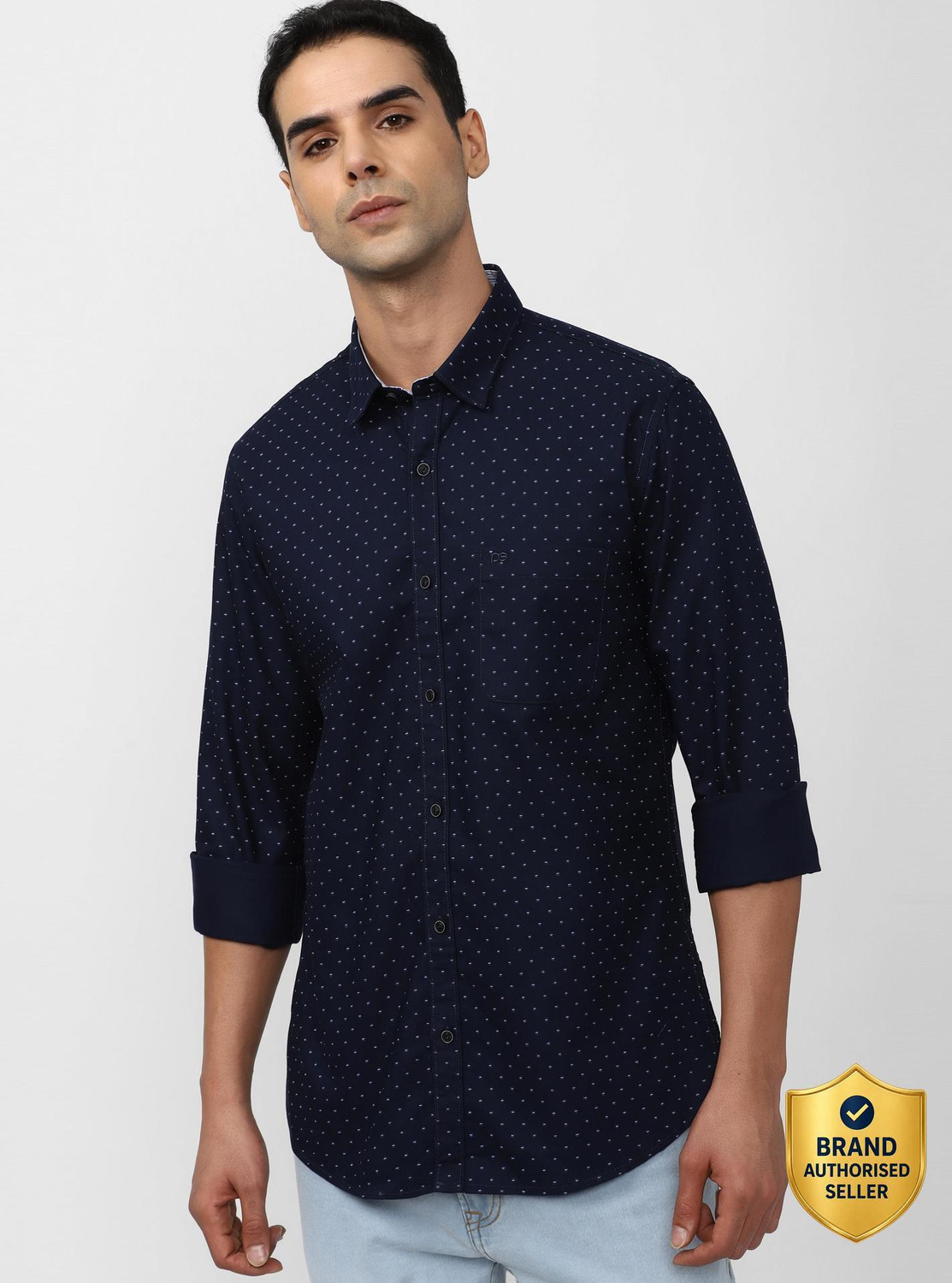 Image of PETER ENGLAND Men Slim Fit Printed Casual Shirt