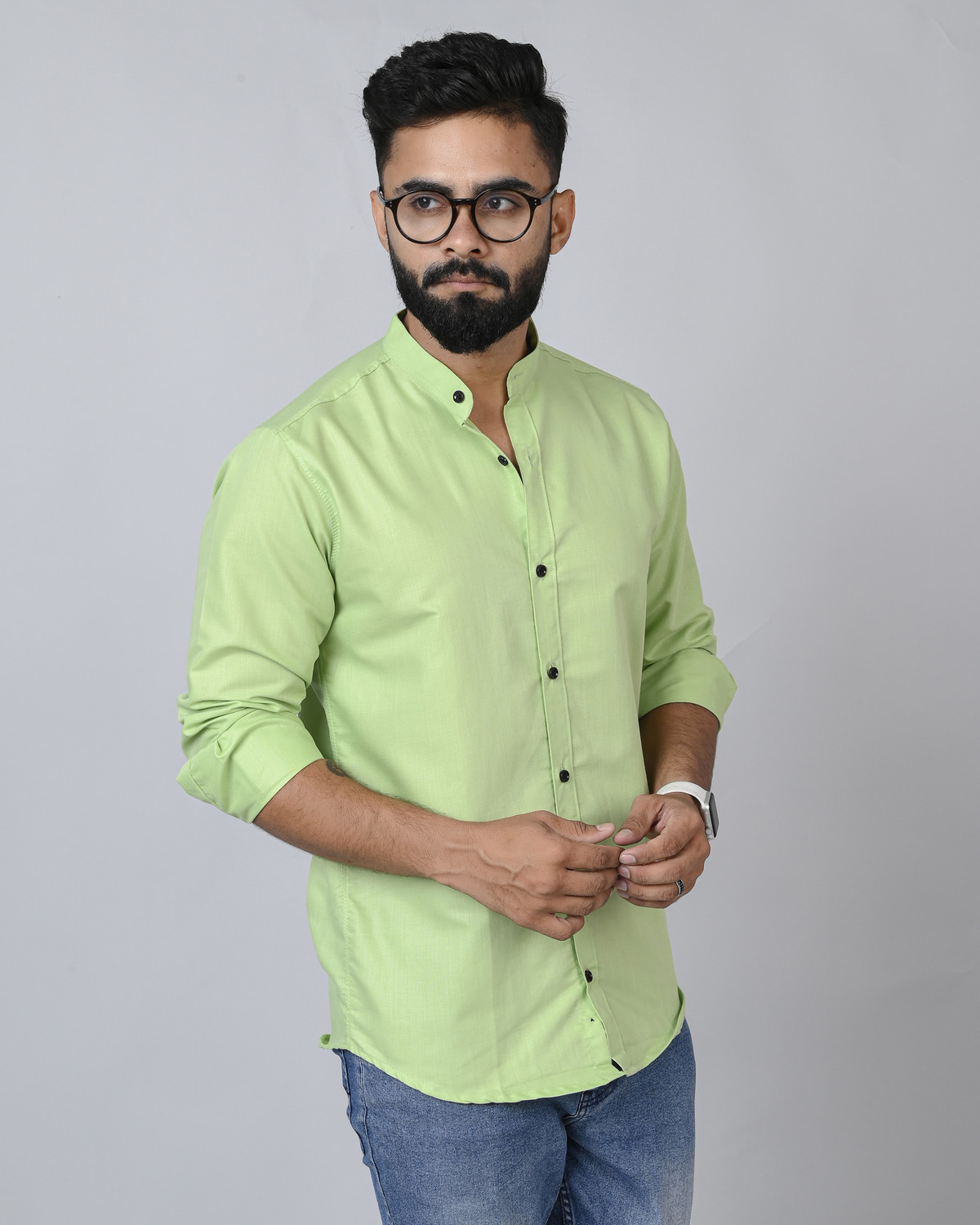 Image of METRONAUT Men Regular Fit Solid Mandarin Collar Casual Shirt