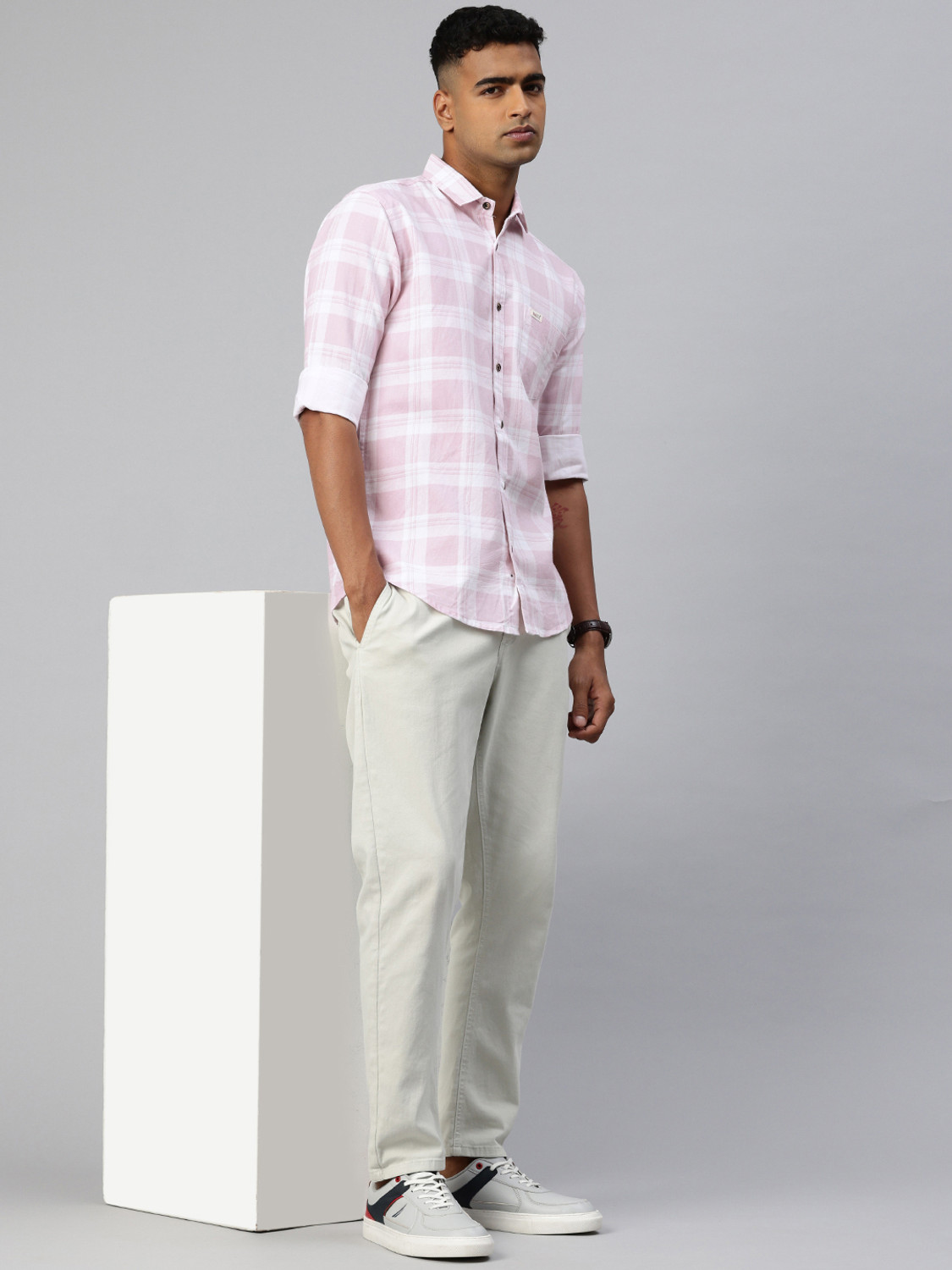 Image of Majestic Man Men Slim Fit Checkered Spread Collar Casual Shirt