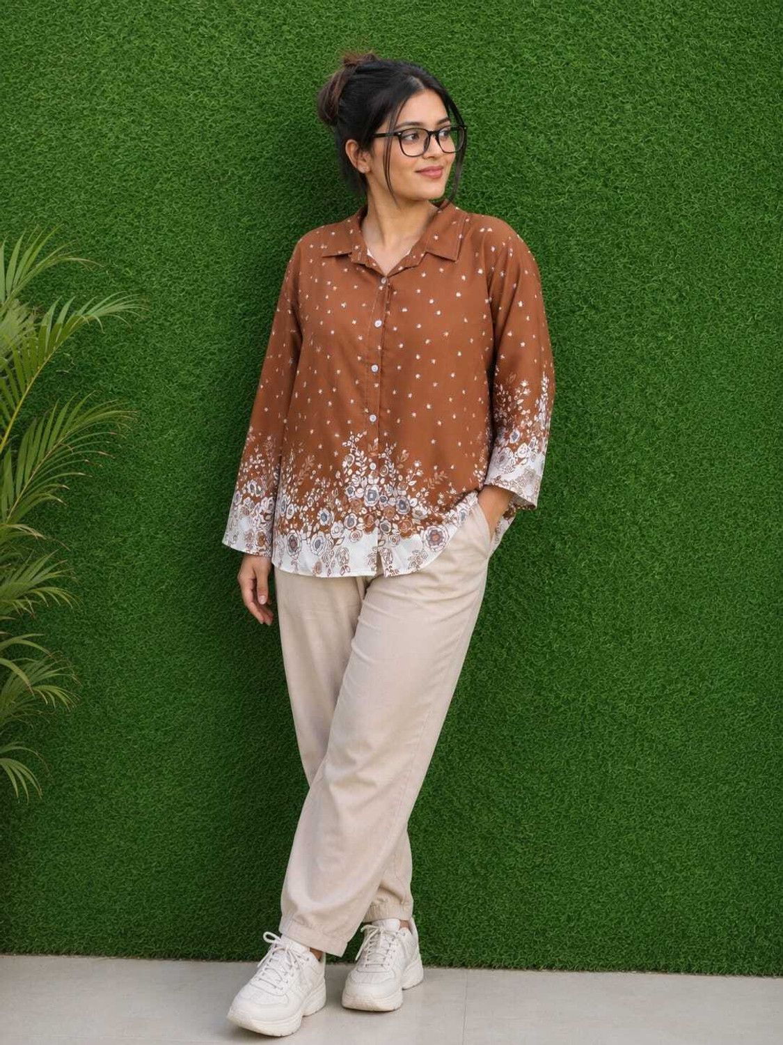 Image of Yuvraj Apparels Women Comfort Fit, Comfort Fit Solid Spread Collar Party Shirt