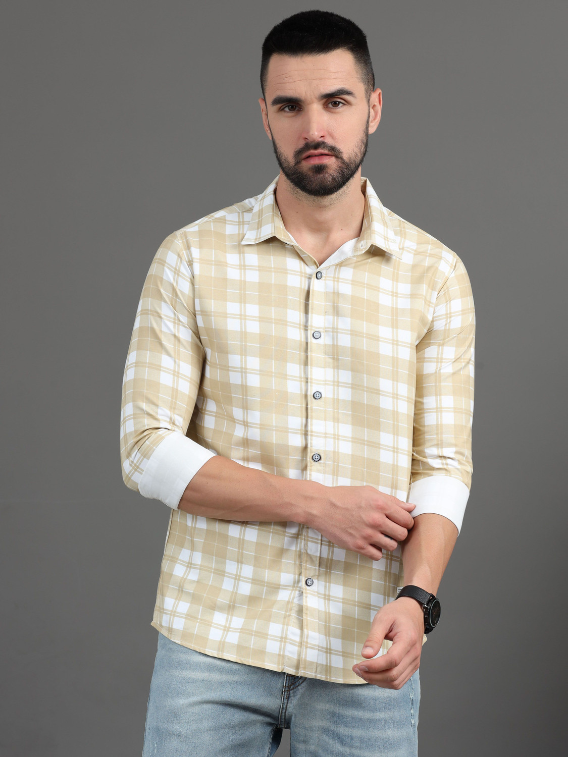 Image of CAZZBA Men Regular Fit Checkered Cut Away Collar Casual Shirt