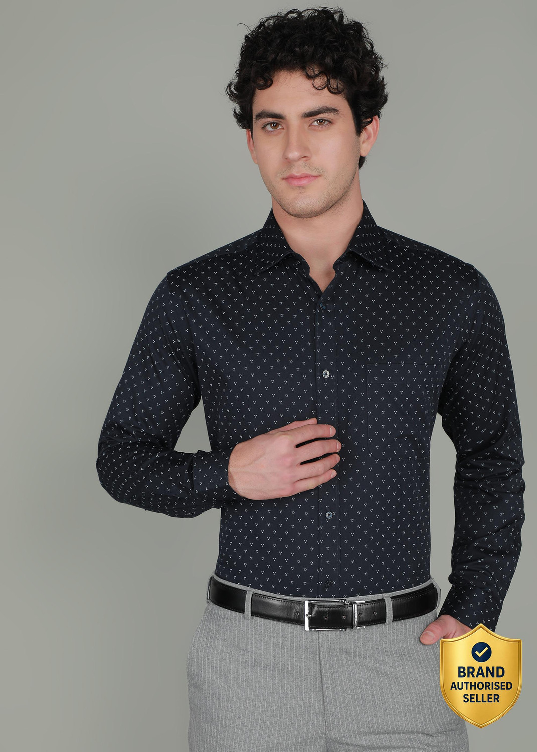 Image of Raymond Men Slim Fit Solid Cut Away Collar Formal Shirt