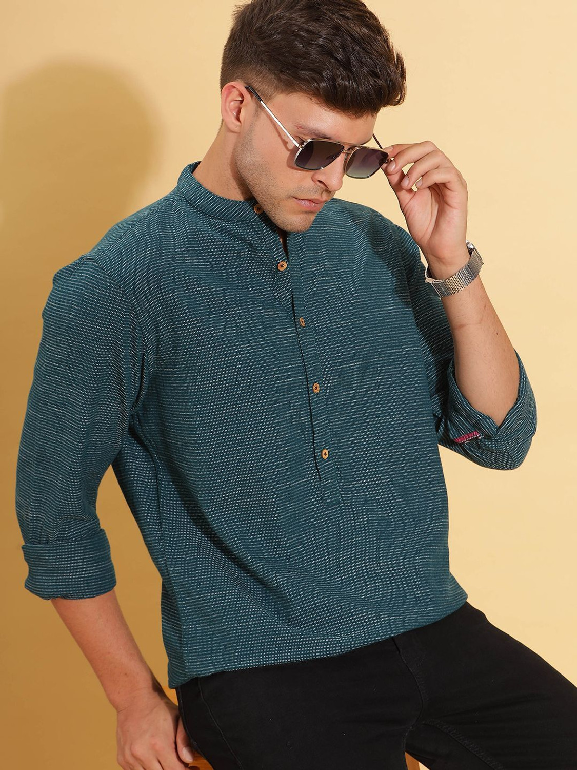 Image of HERE&NOW Men Regular Fit Solid Casual Shirt