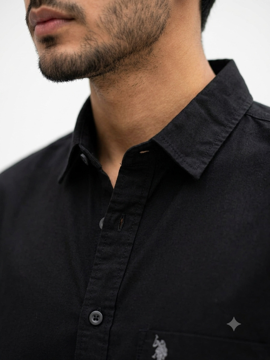 Image of LIBAAS CORNER Men Regular Fit Solid Spread Collar Casual Shirt