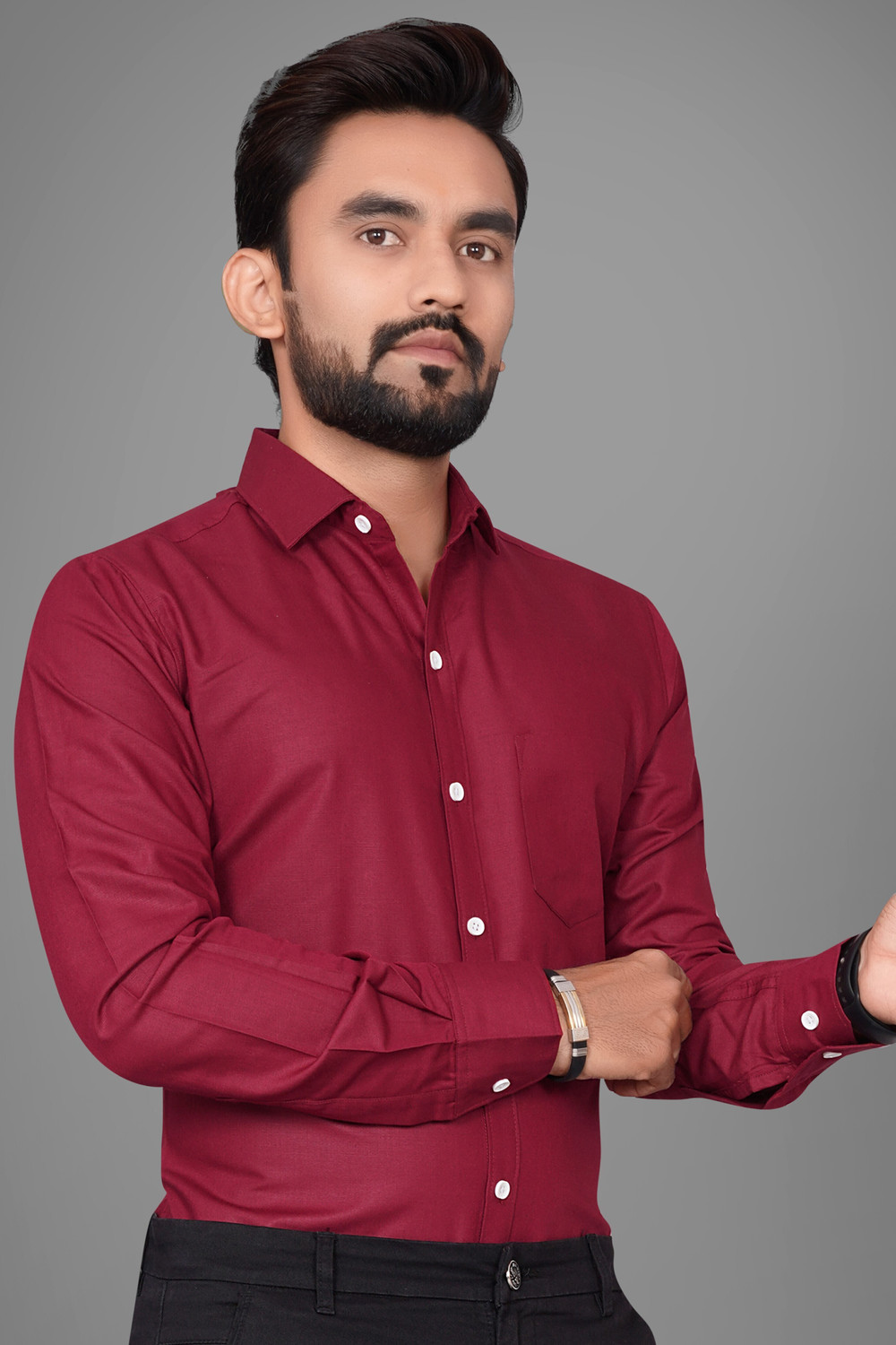 Image of Buscott Men Relaxed Fit Fit Solid Mandarin Collar Casual Shirt