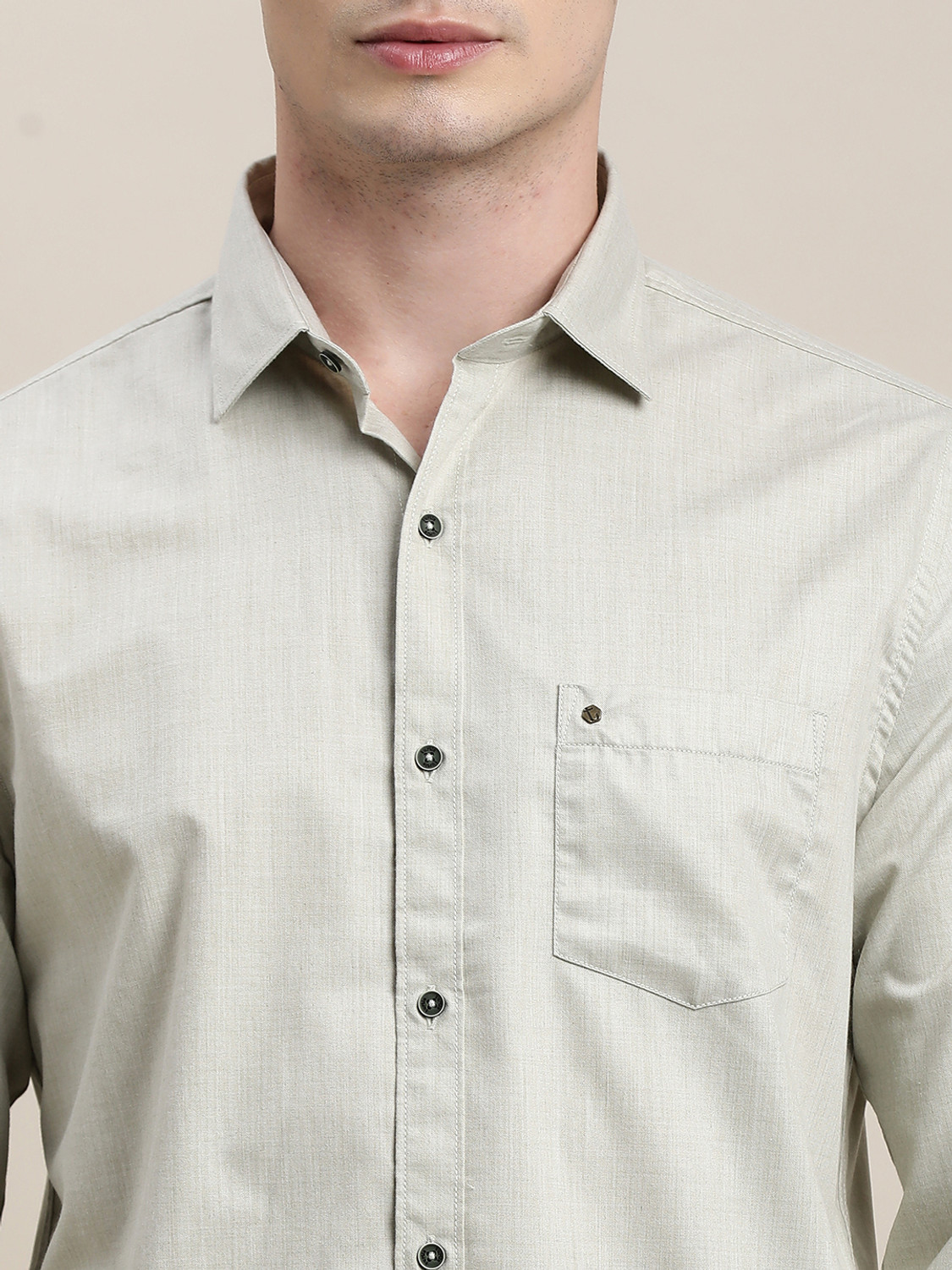 Image of TURTLE Men Slim Fit Solid Spread Collar Casual Shirt