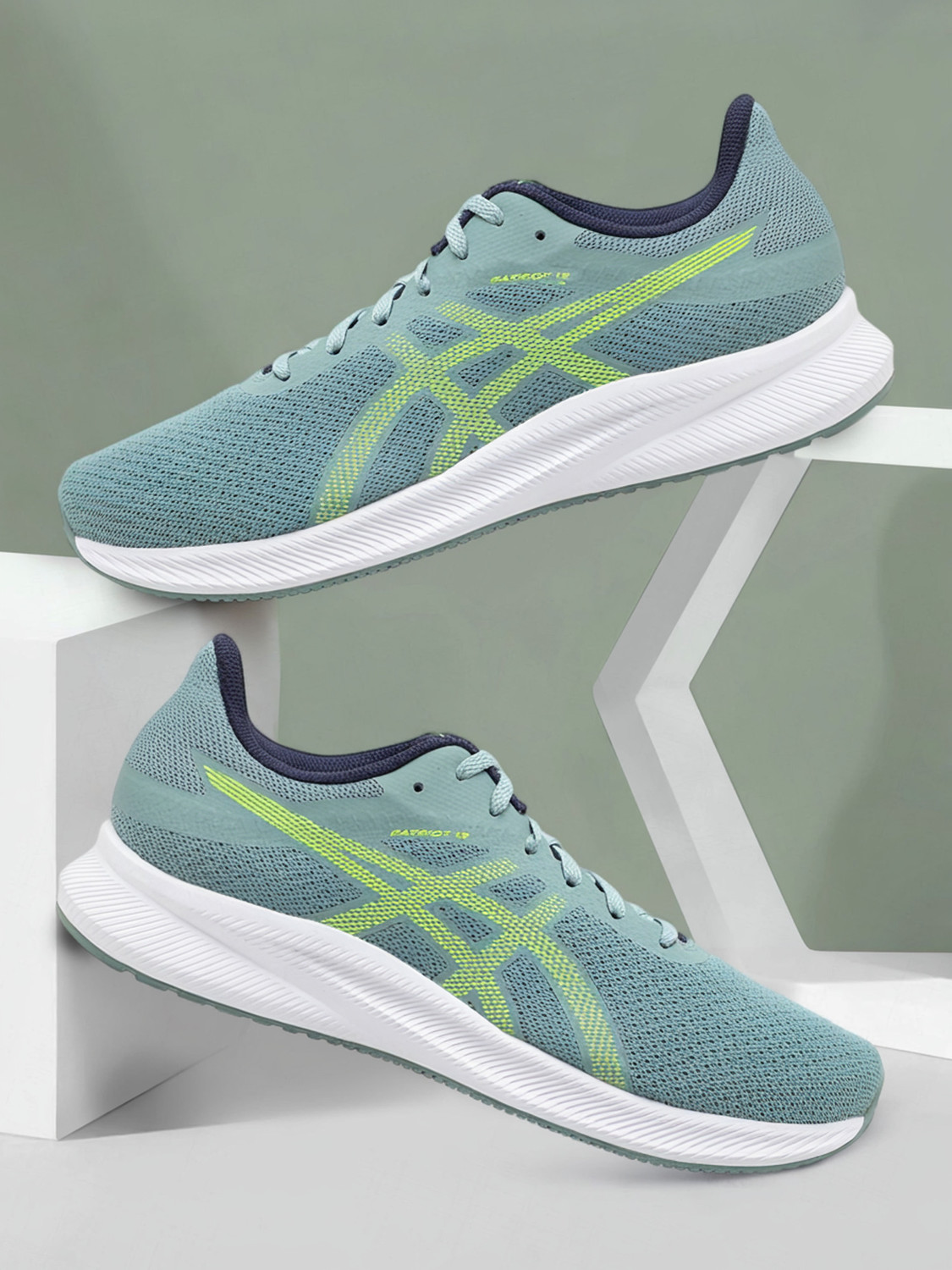 Image of Asics NOVABLAST 4 Running Shoes For Men (Green , 5)