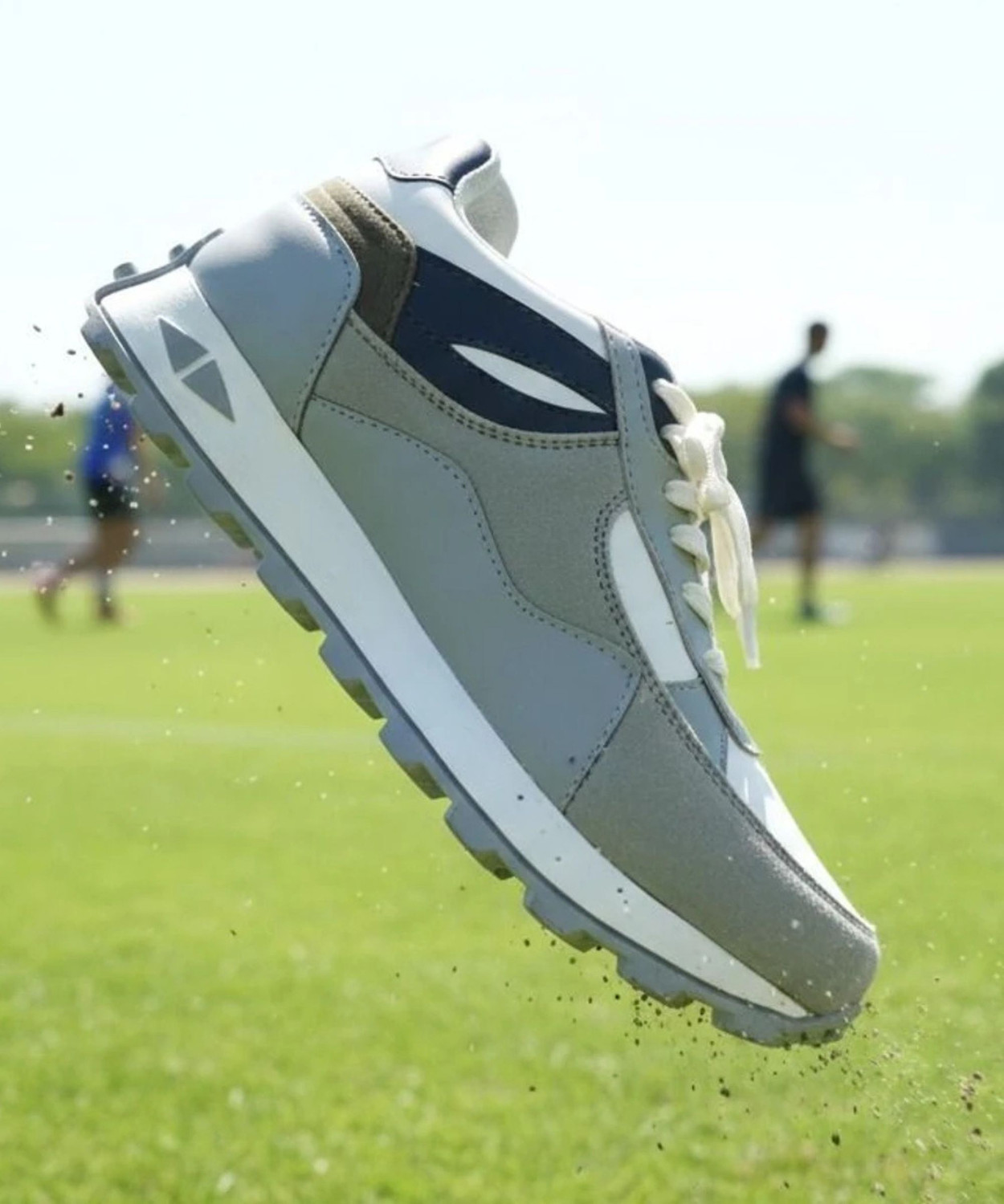 Image of LEE CATER Sneakers For Men (Grey , 9)
