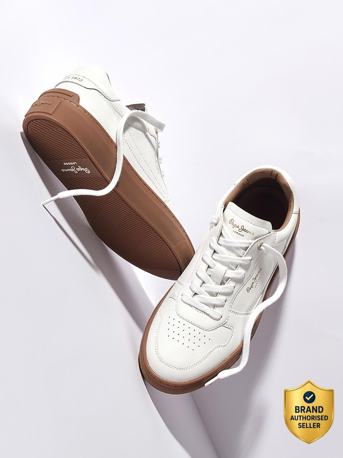 Pepe Jeans Sneakers For Men (White , 11) - Image 1