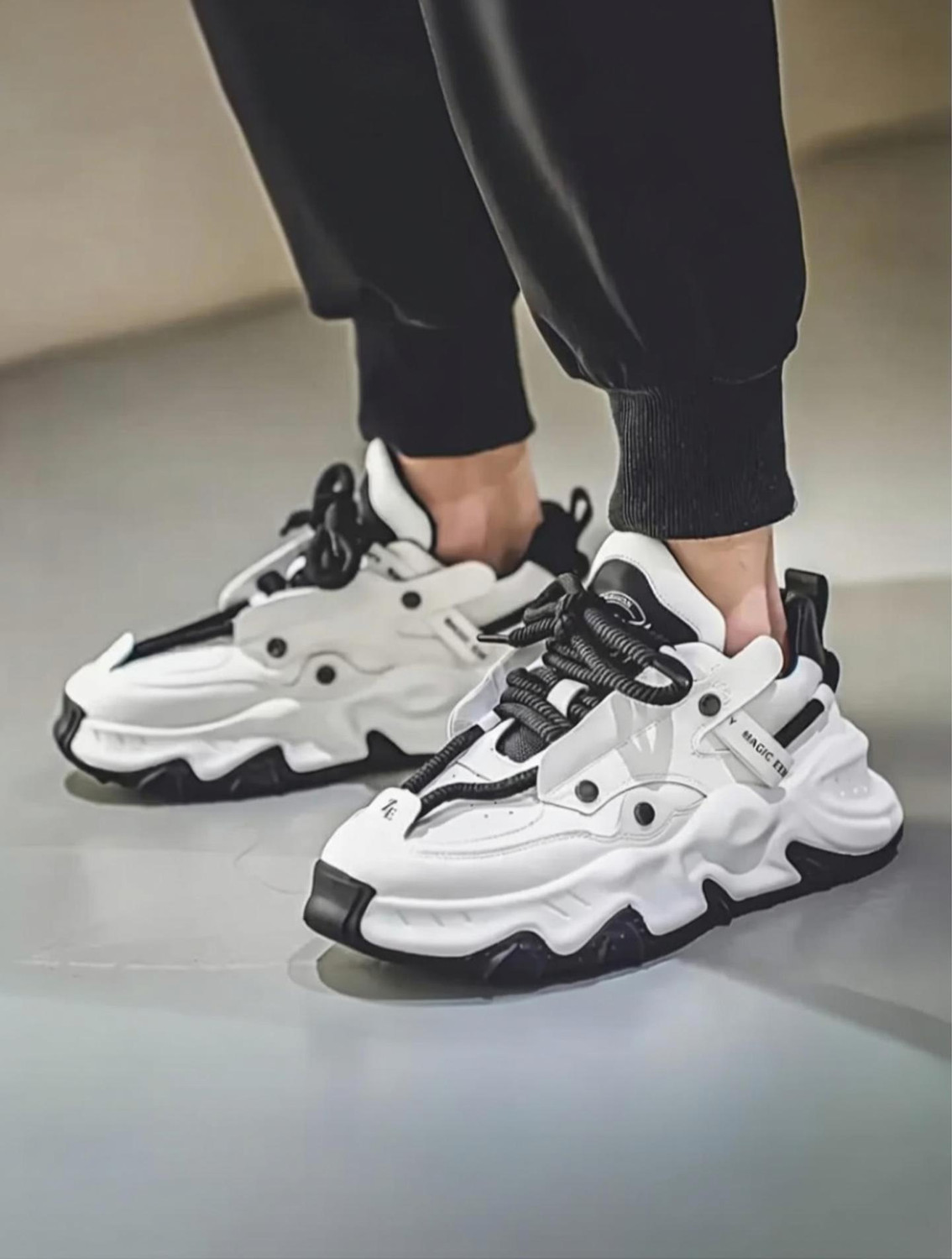 Image of Kadak Collection Sneakers For Men (White , 8)