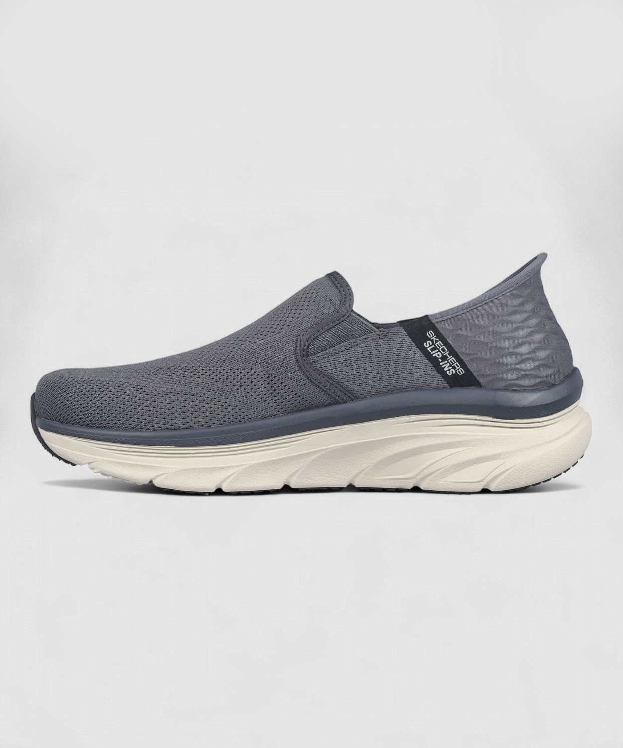 Image of Skechers D'LUX WALKER - ORFORD Sneakers For Men (Grey , 7)