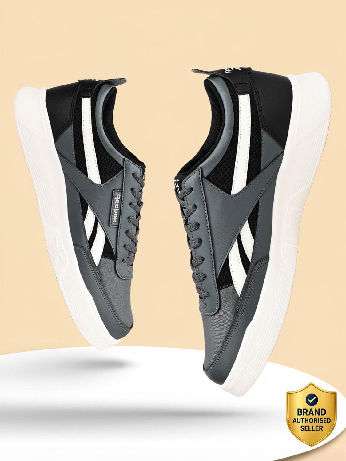 REEBOK STREETCOURT MELBOURNE Running Shoes For Men