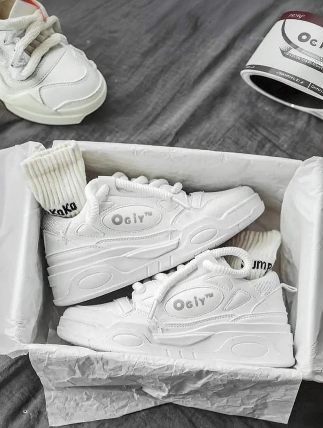 Image of Kadak Collection Sneakers For Men (White , 6)