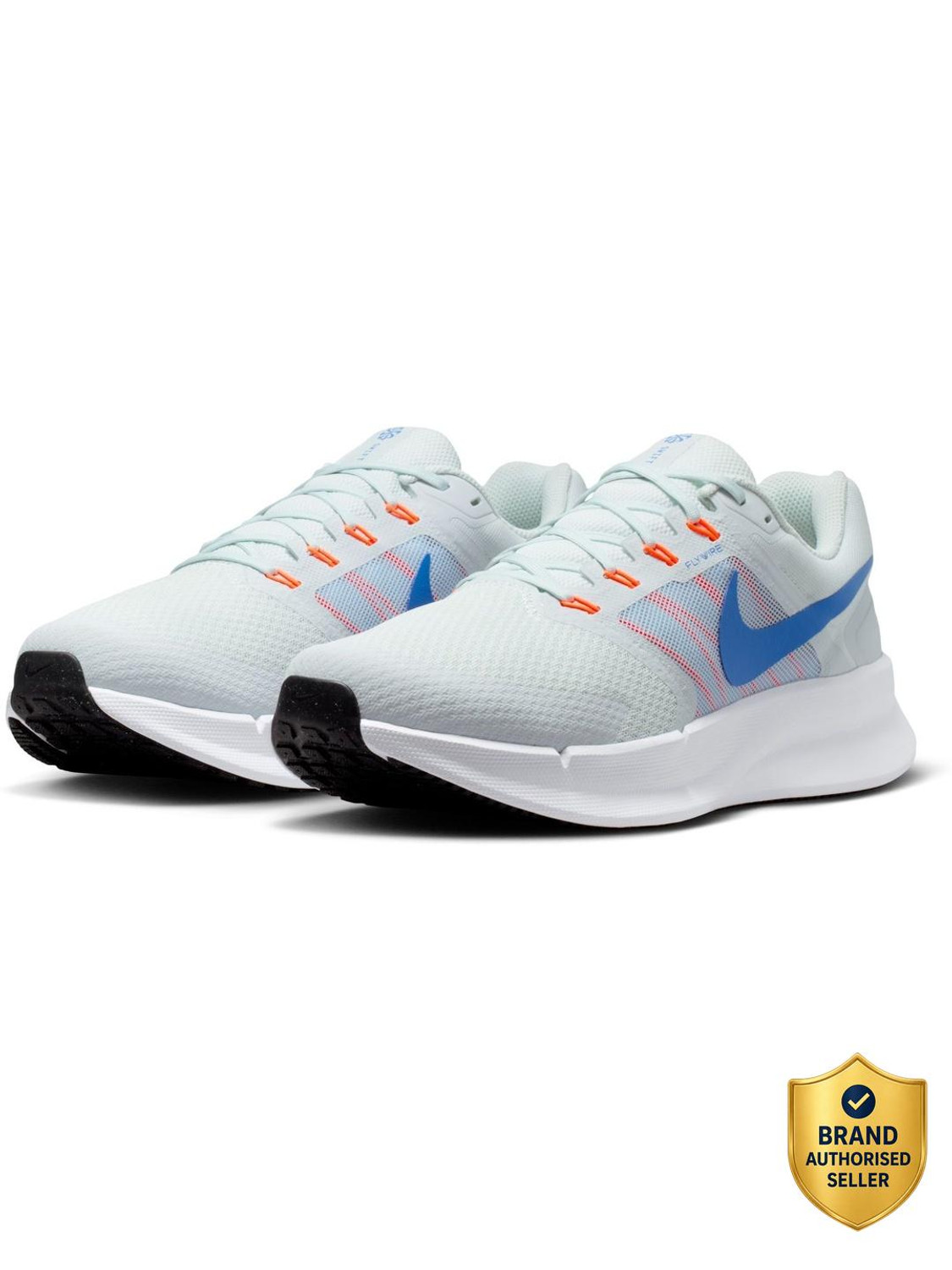 Image of NIKE RUN SWIFT 3 Running Shoes For Men (White , 6)