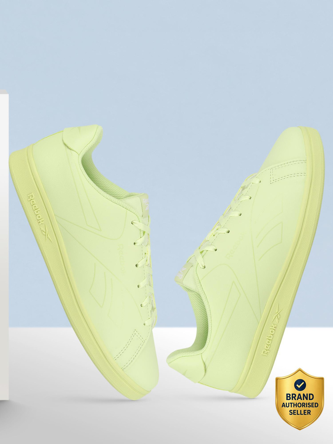 Image of PUMA Club II SL Sneakers For Men (White , 4)