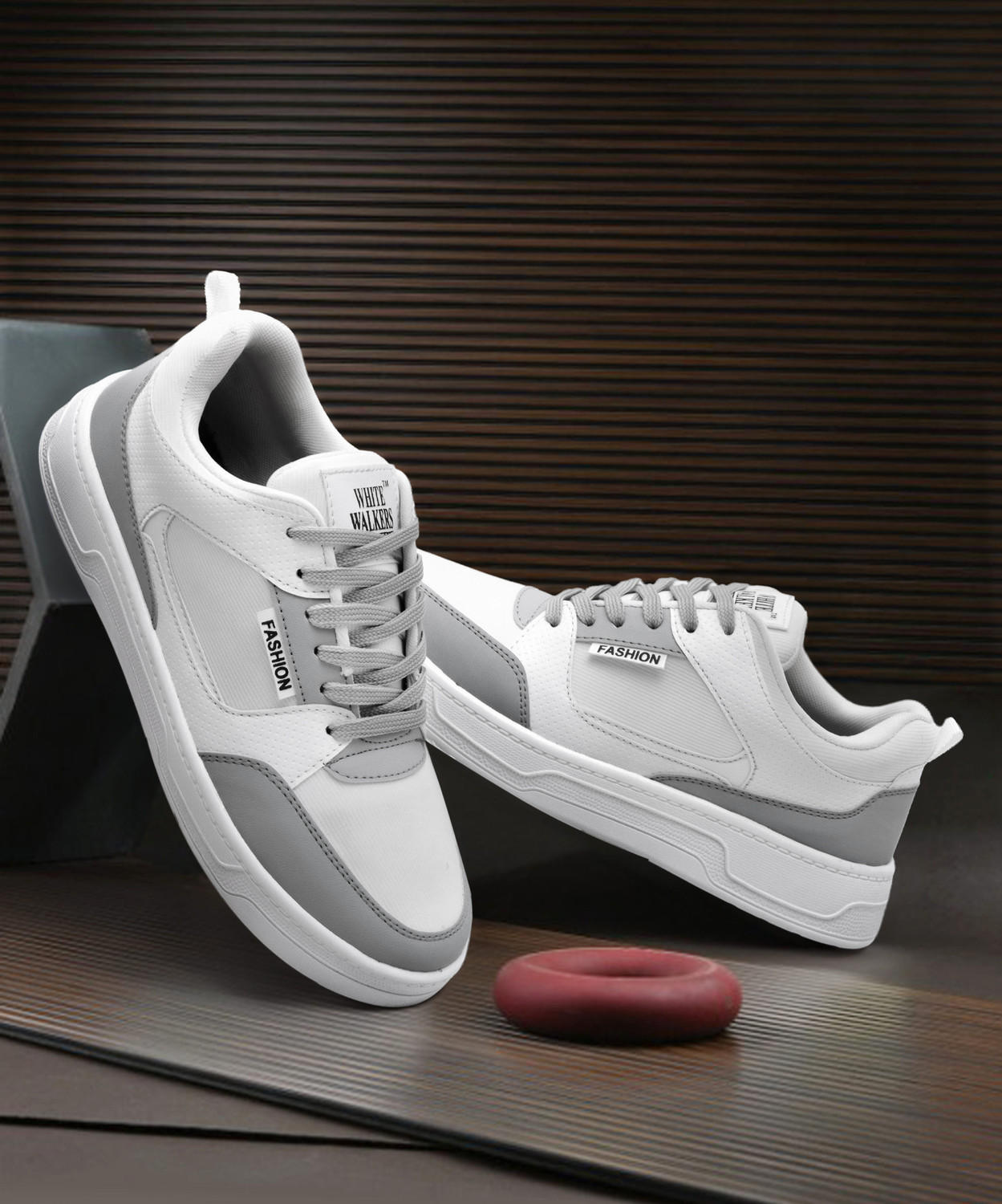 WHITE WALKERS Casual Sneakers For Men White - Image 5