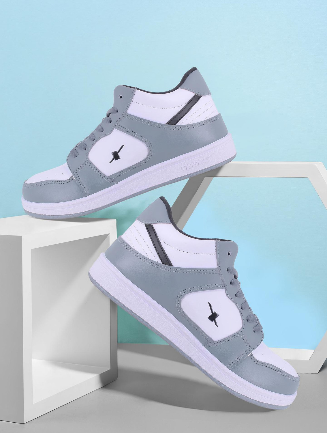 Sparx SM 737 Men's Sneakers - Image 1