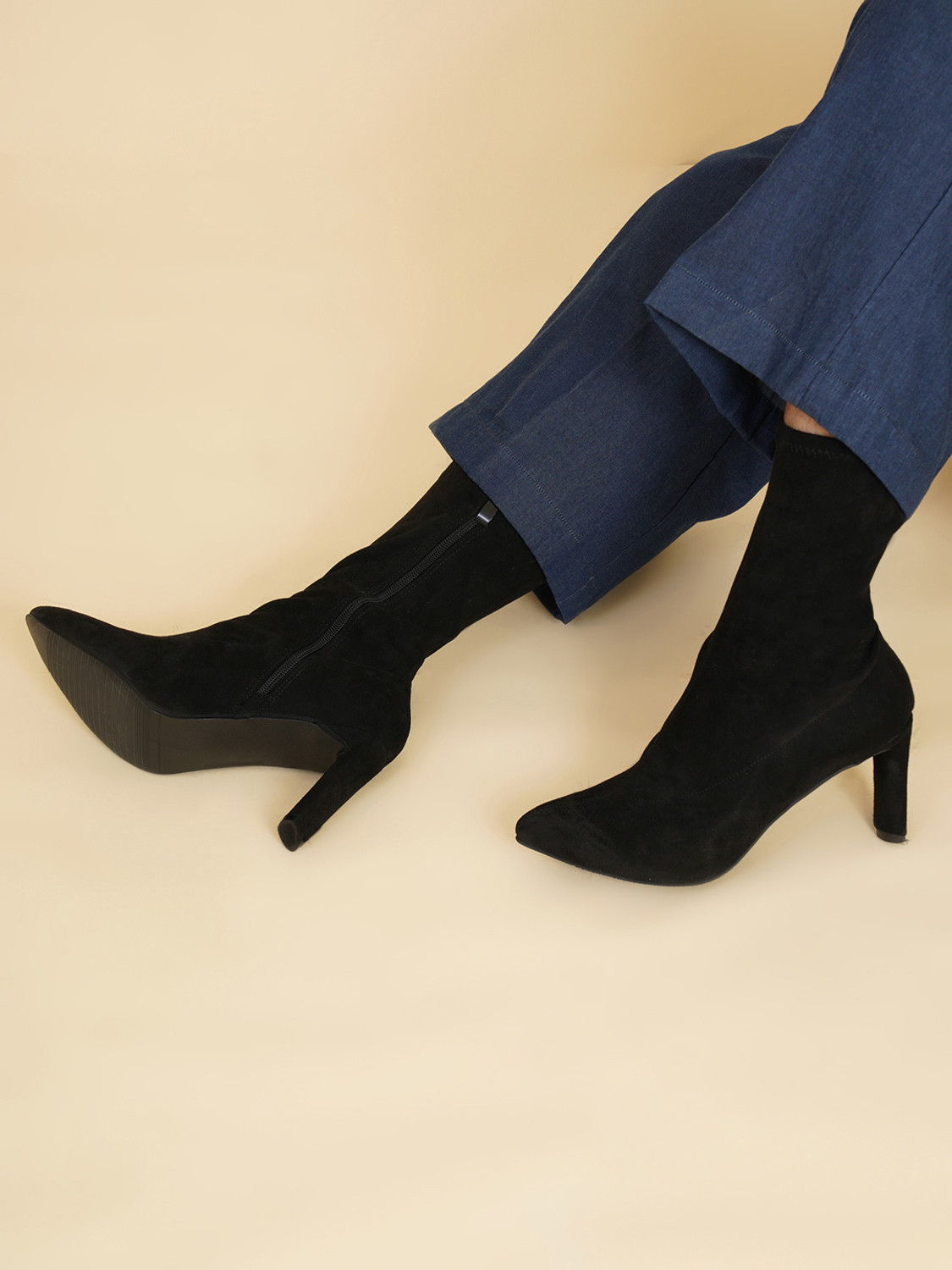 Image of SHERRIF Boots For Women (Black , 2.5)
