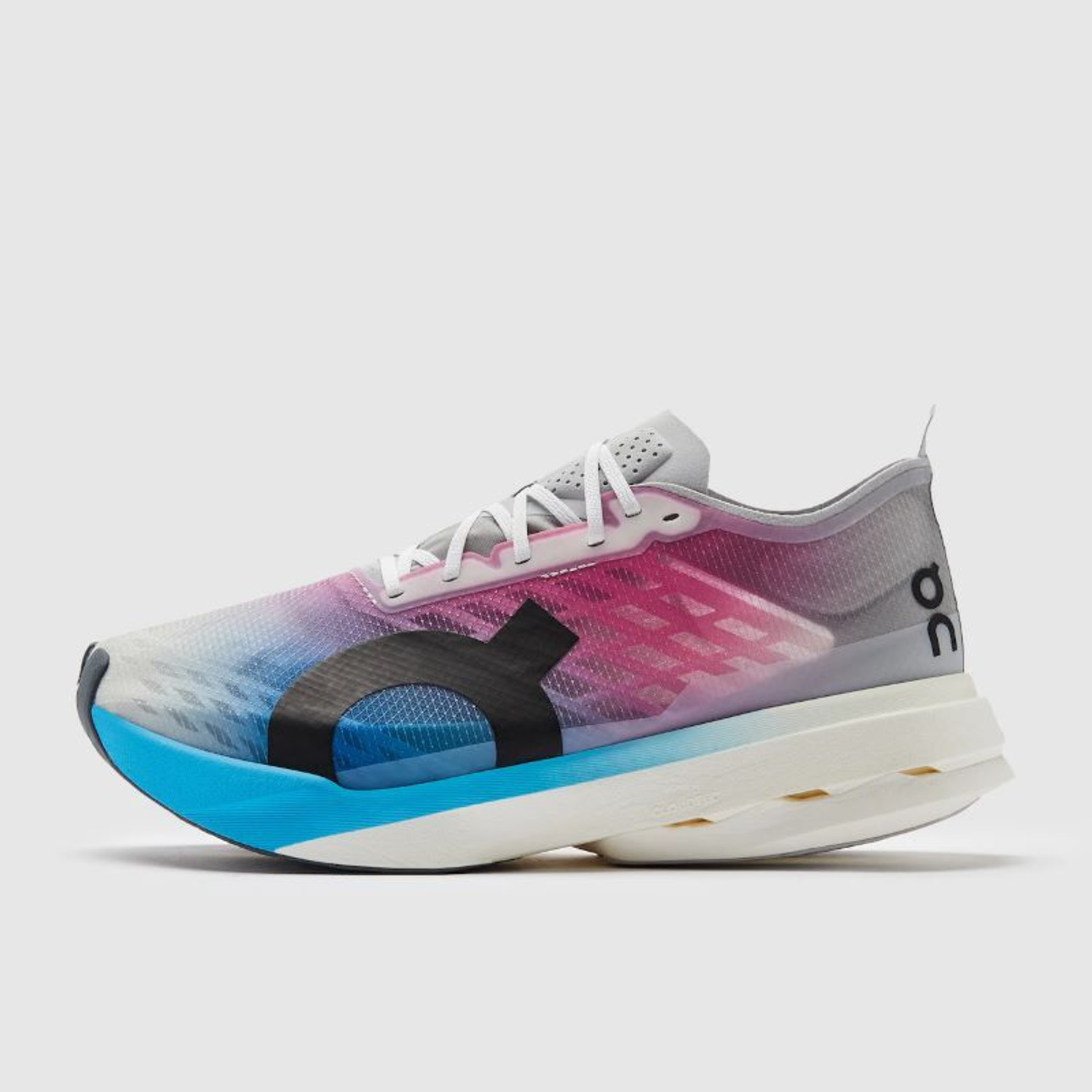 Image of On Running Sneakers For Men (Multicolor , 8)