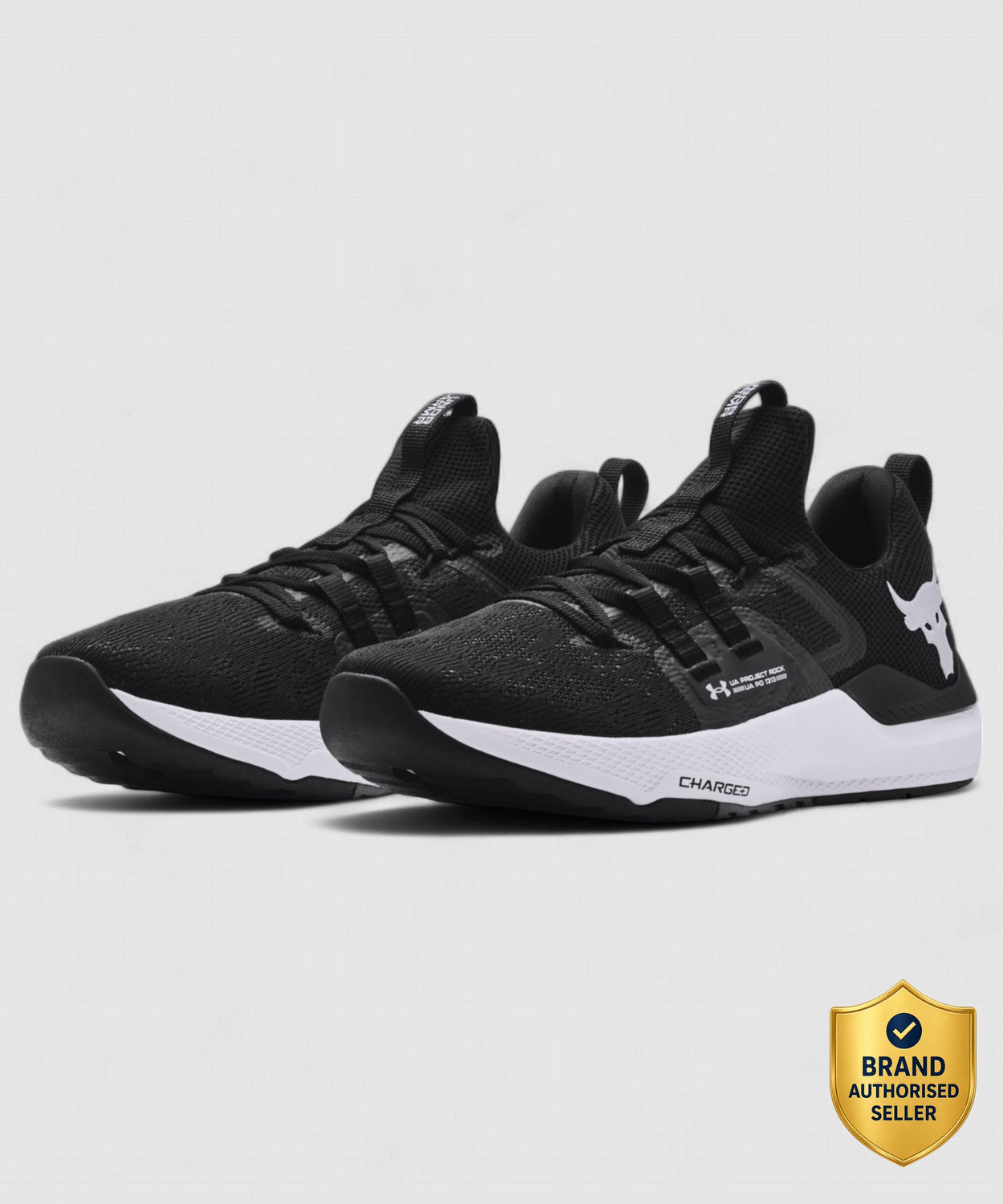 Image of UNDER ARMOUR UA HOVR Phantom 3 Running Shoes For Men (Black , 10)