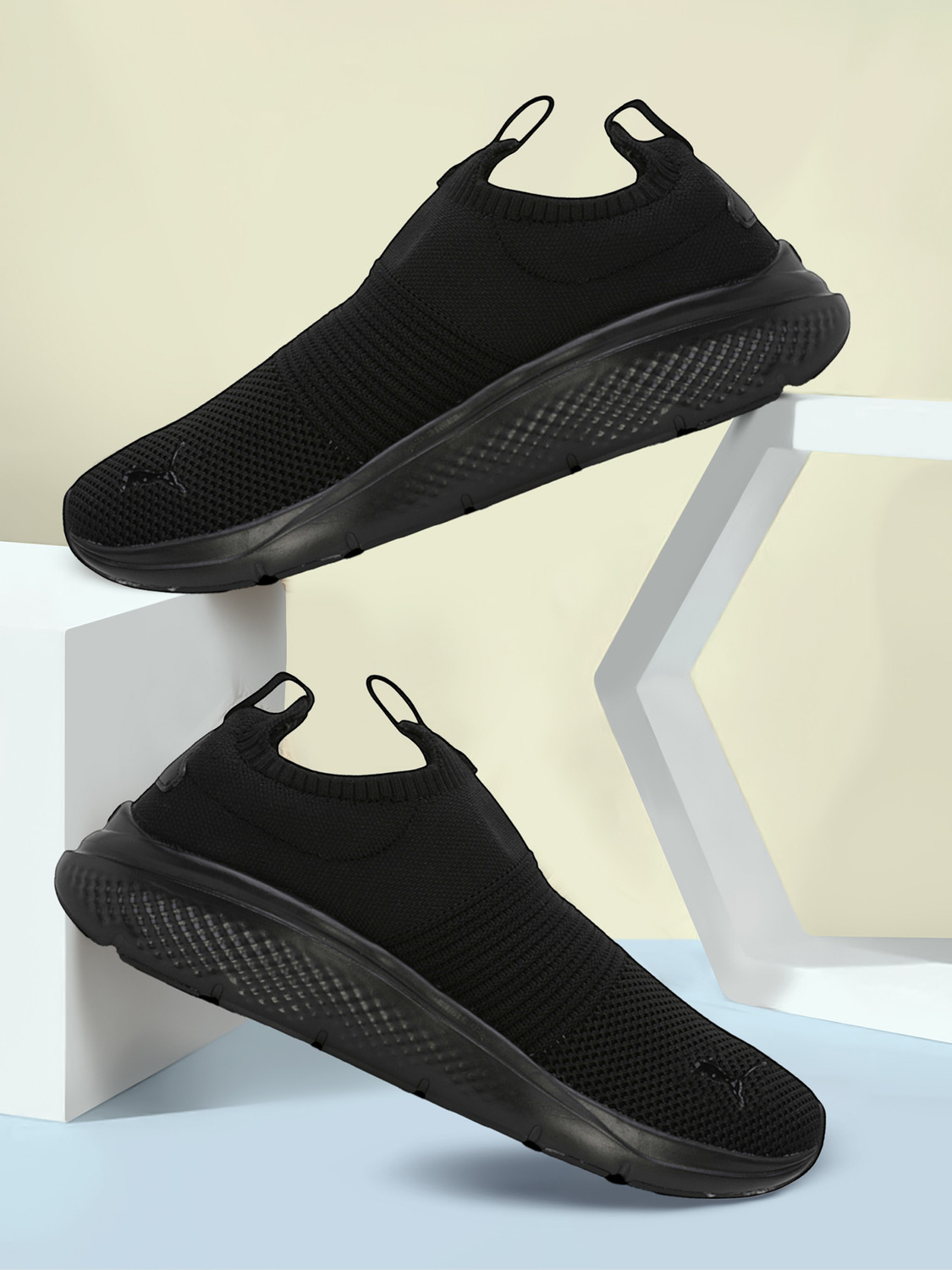 Image of PUMA SoftridePro Slide 24 V For Men (Black , 6)