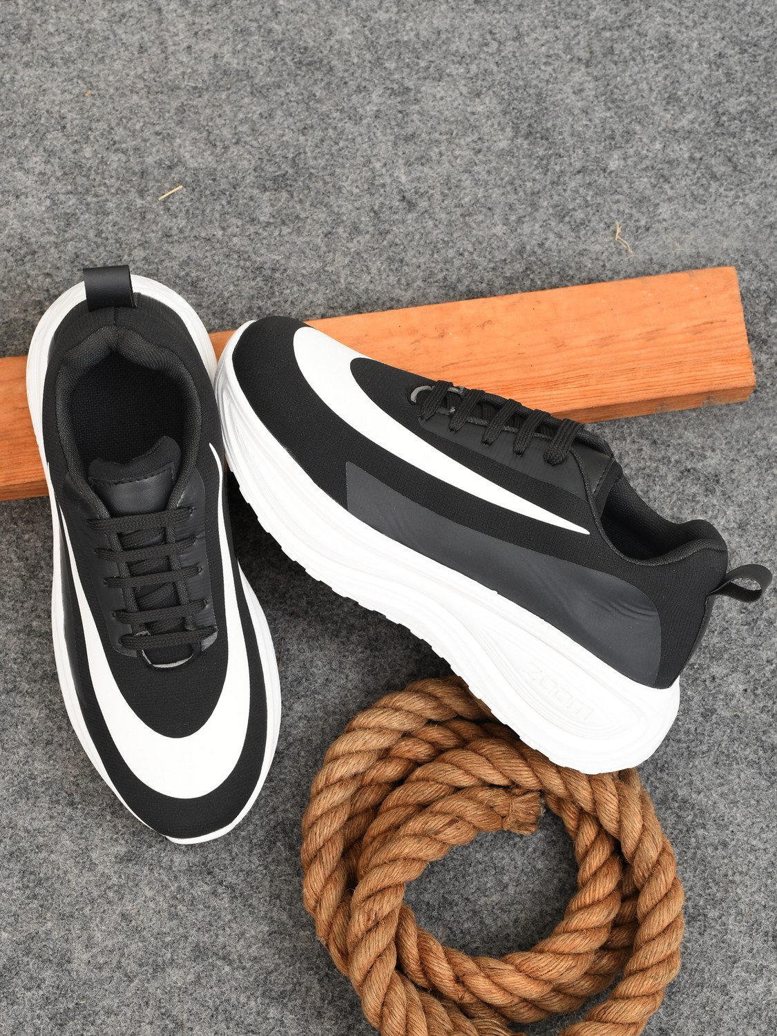ZIRSQ Comfortable & Stylish Moja Sports Shoes - Image 1