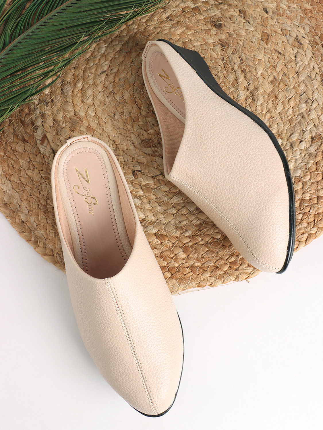 Image of K' Footlance Loafers For Women (Off White , 9)