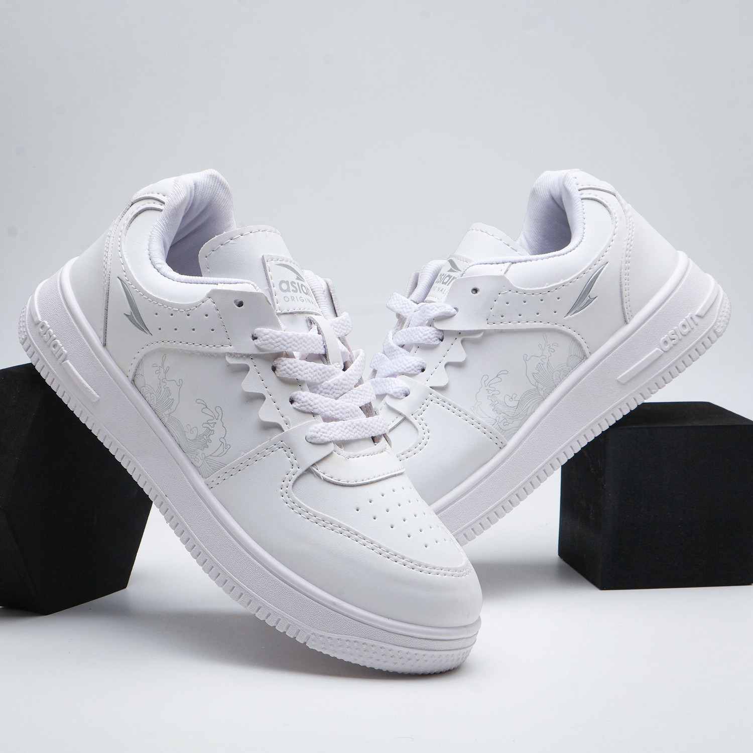 asian THUNDER-07 Men's Casual Sneakers - Image 1