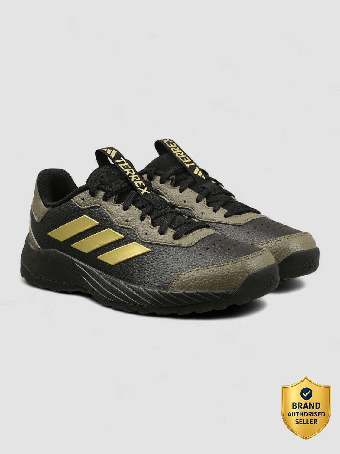 Image of ADIDAS RESPONSE SUPER M Outdoors For Men (Black , 9.5)