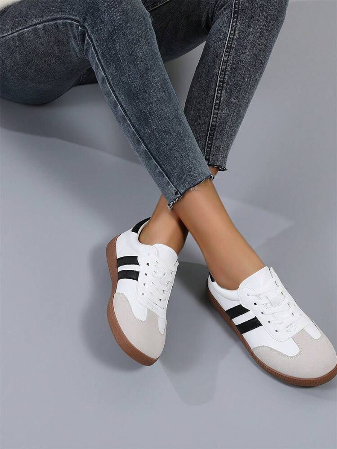 Image of Fabbmate Sneakers For Women (White , 4)