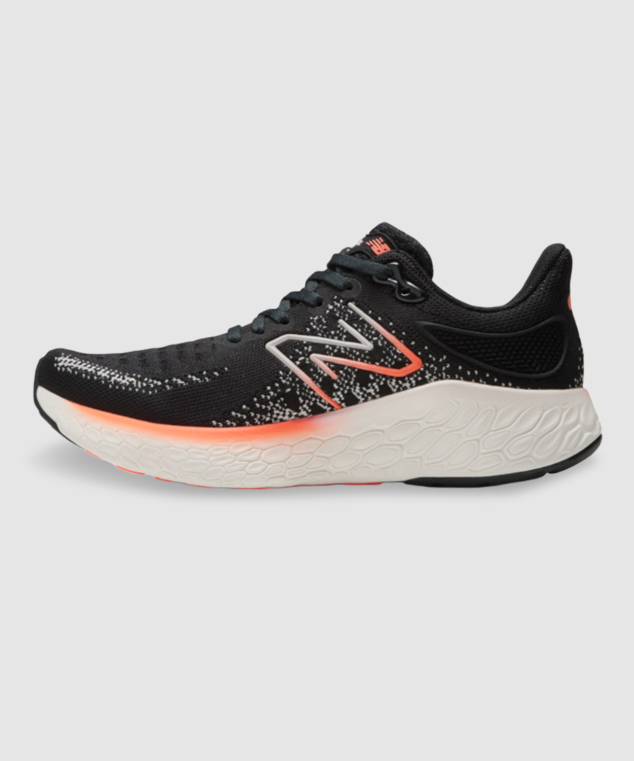 Image of New Balance 1080 Running Shoes For Women (Black , 6)