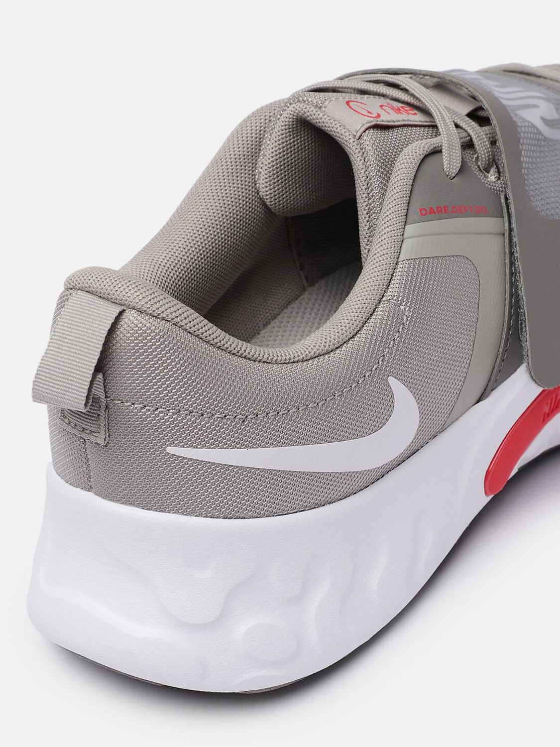 Image of NIKE Training & Gym Shoes For Men (Grey , 9)