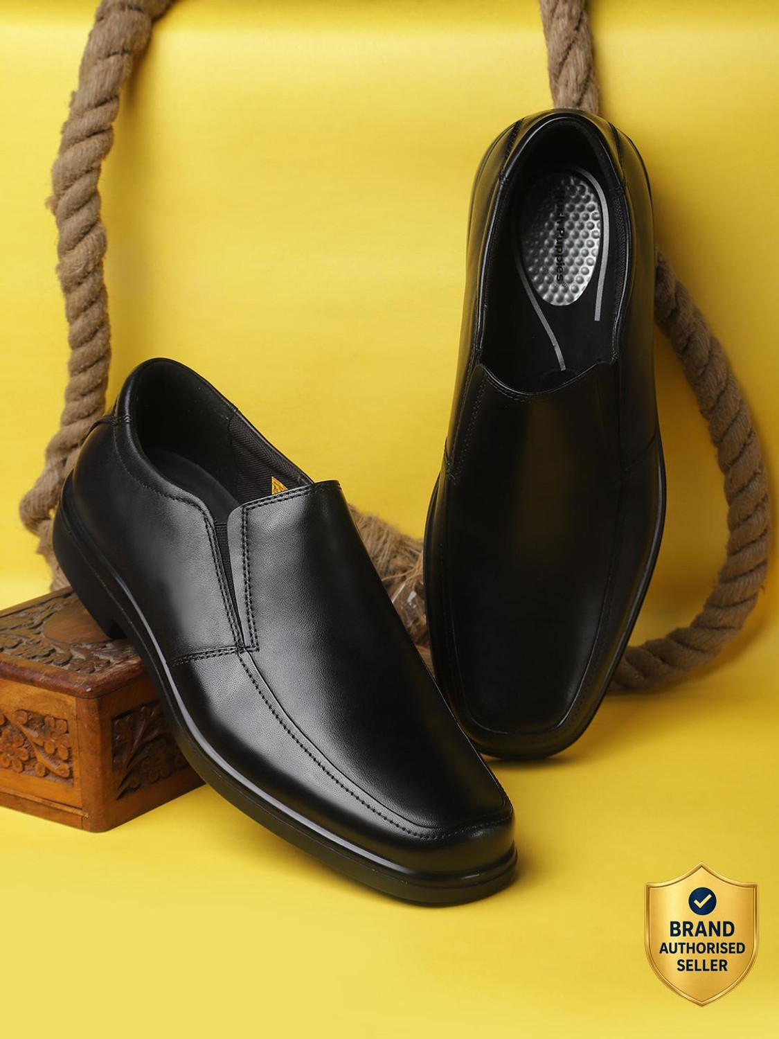 Image of HUSH PUPPIES Derby For Men (Black , 10)