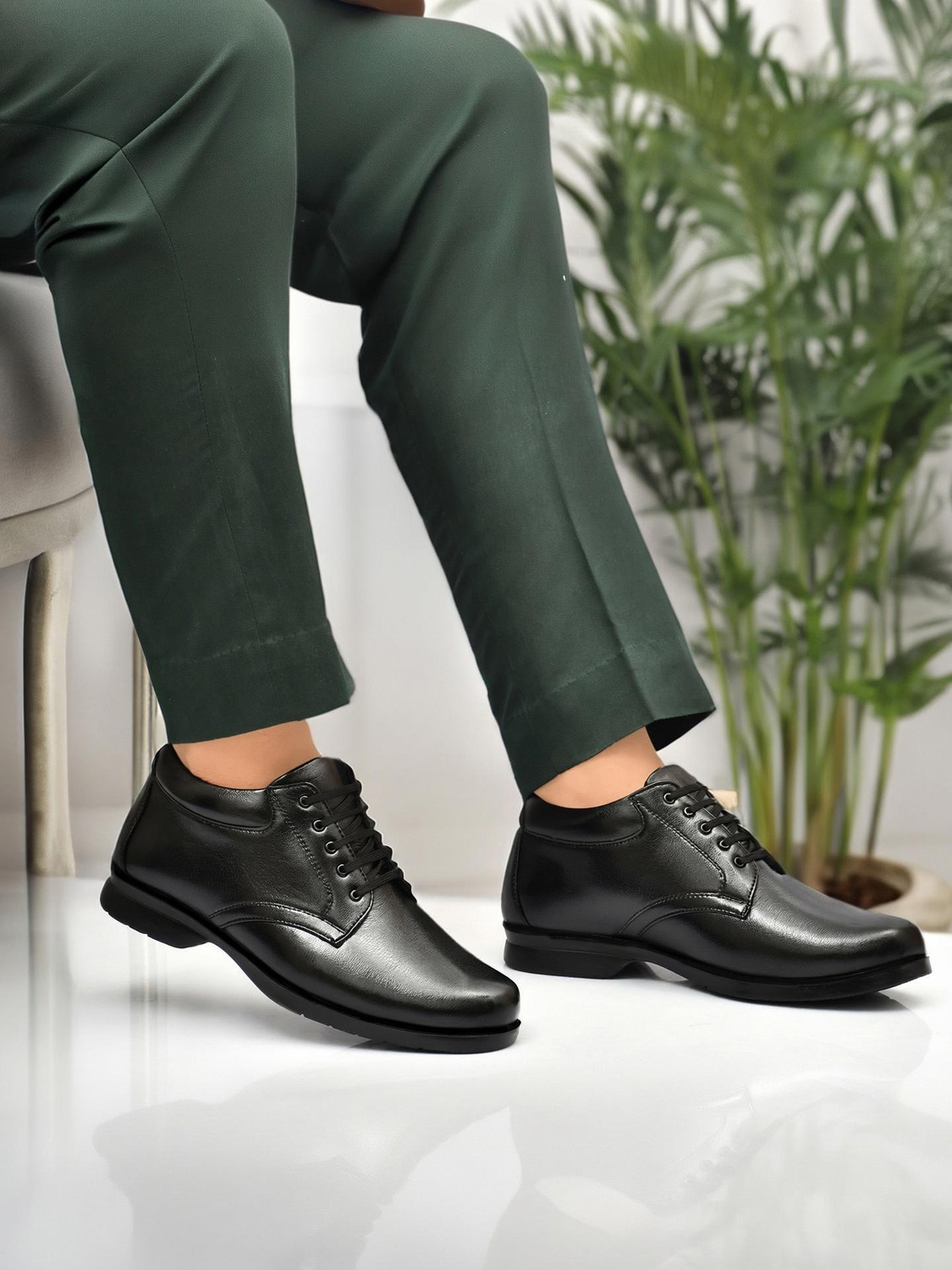 Image of Zixer Leather Mid-Top Formal Shoes Men's /Office Leather Shoe For Men /Derby Formal Shoe Lace Up For Men (Black , 8)
