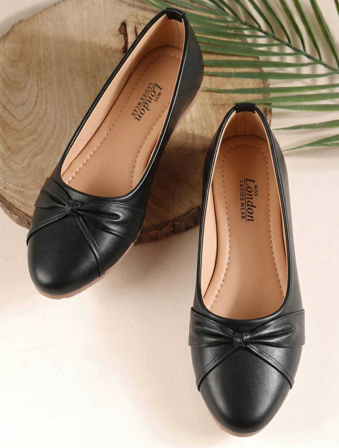 Image of KARADDI Stylish Comfortable Outdoor Loafers For Women (Black , 7)